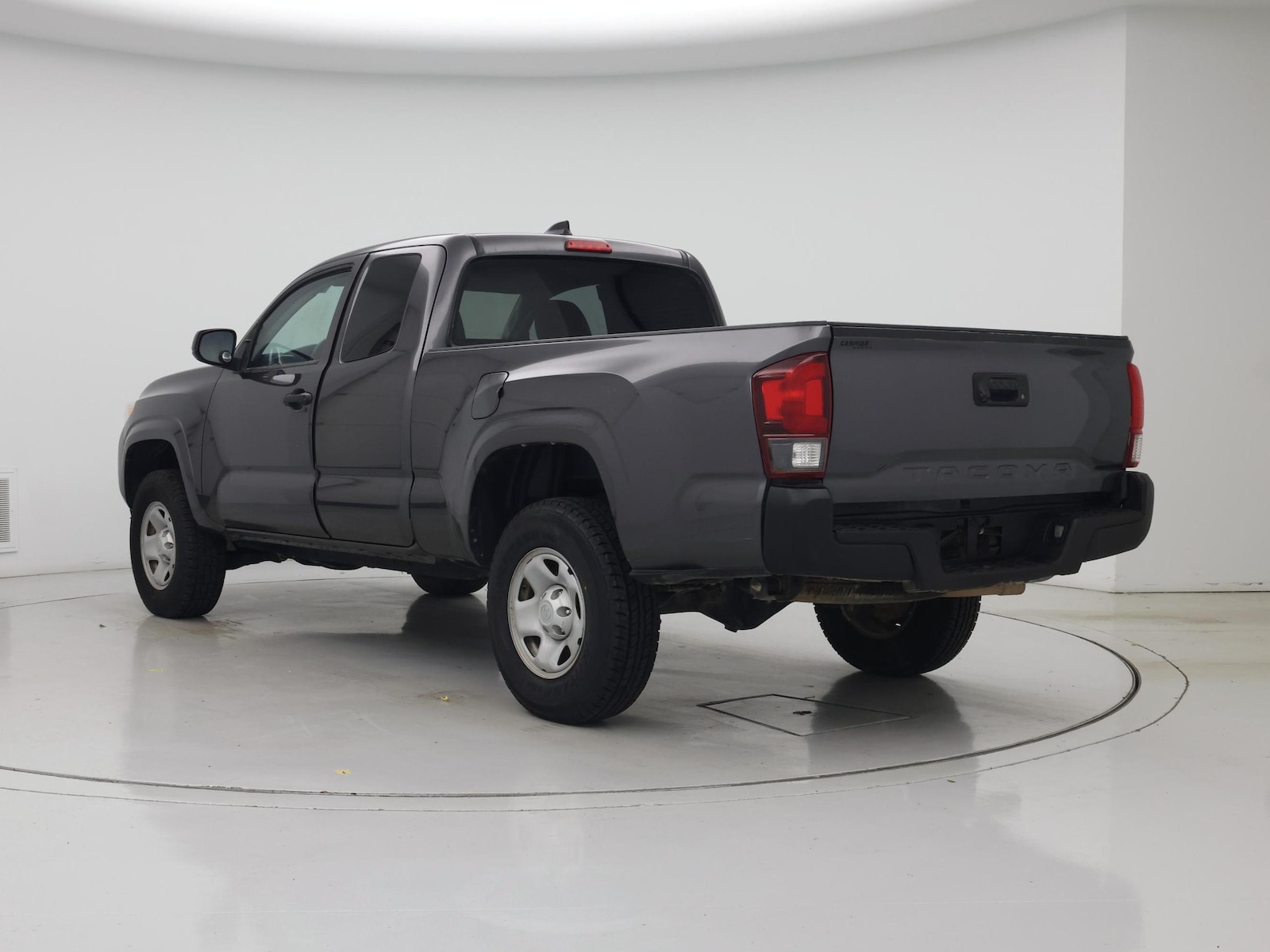 2020 Toyota Tacoma SR - Photo 3