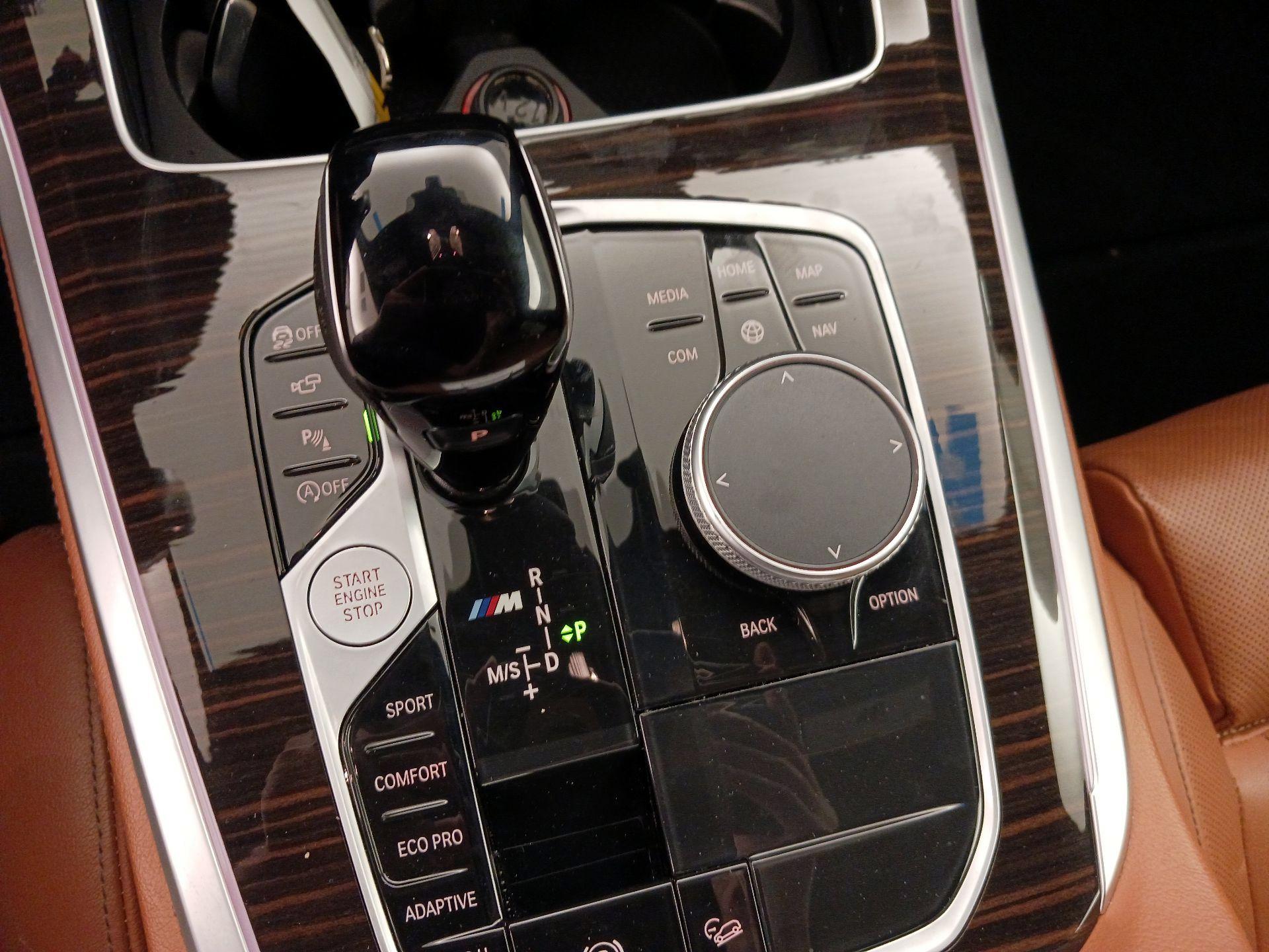 Thumbnail: 2021 BMW X5 - 18