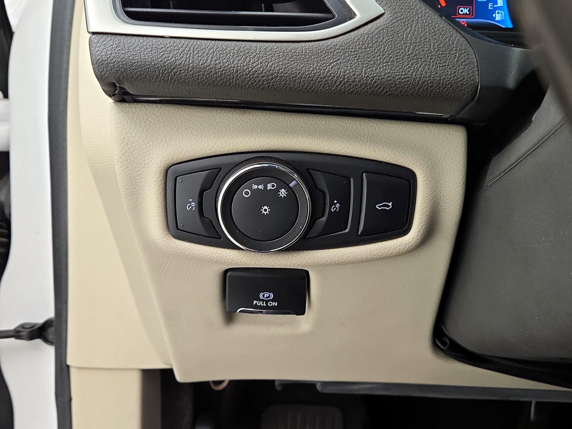 Thumbnail: 2017 Lincoln MKZ - 13
