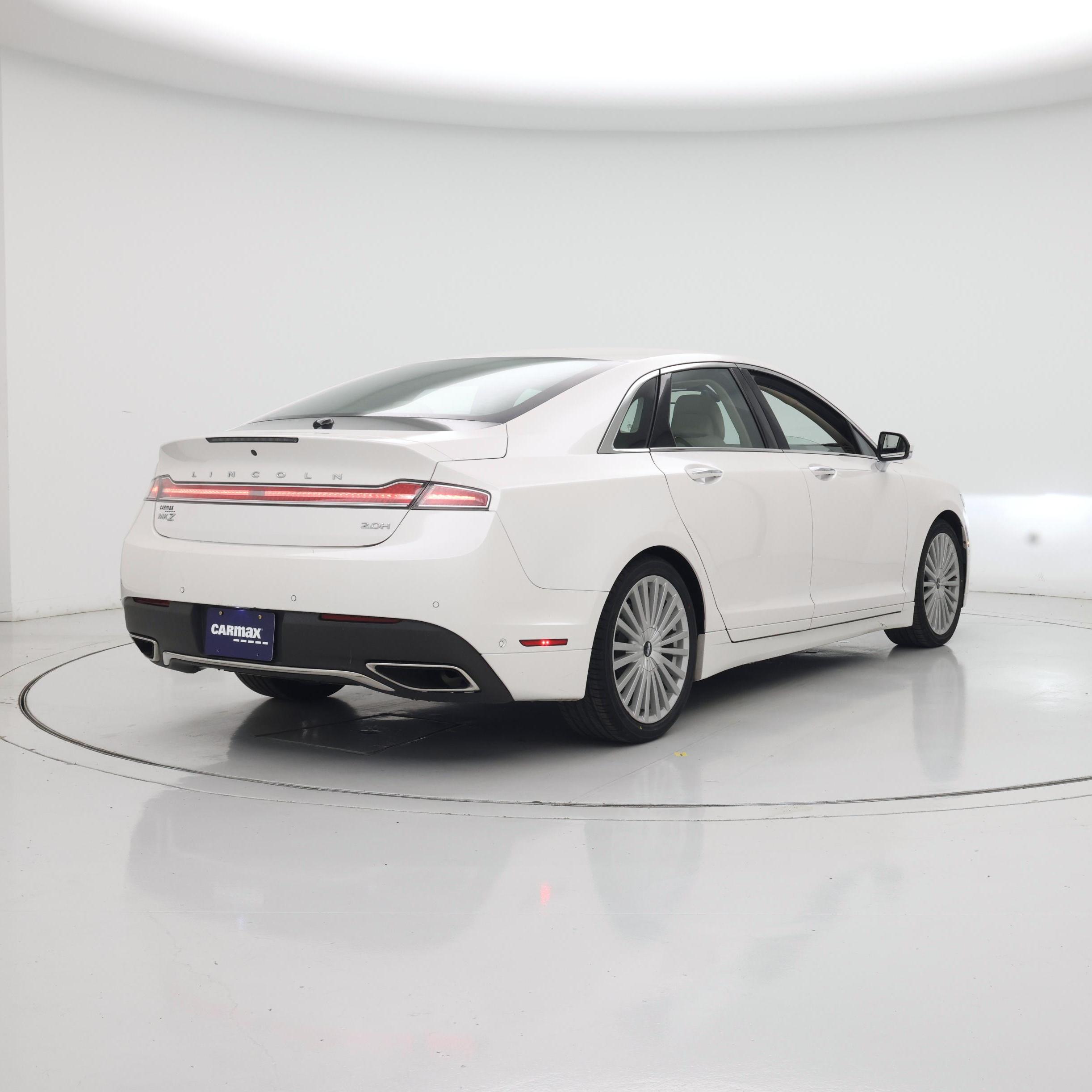 Thumbnail: 2017 Lincoln MKZ - 8