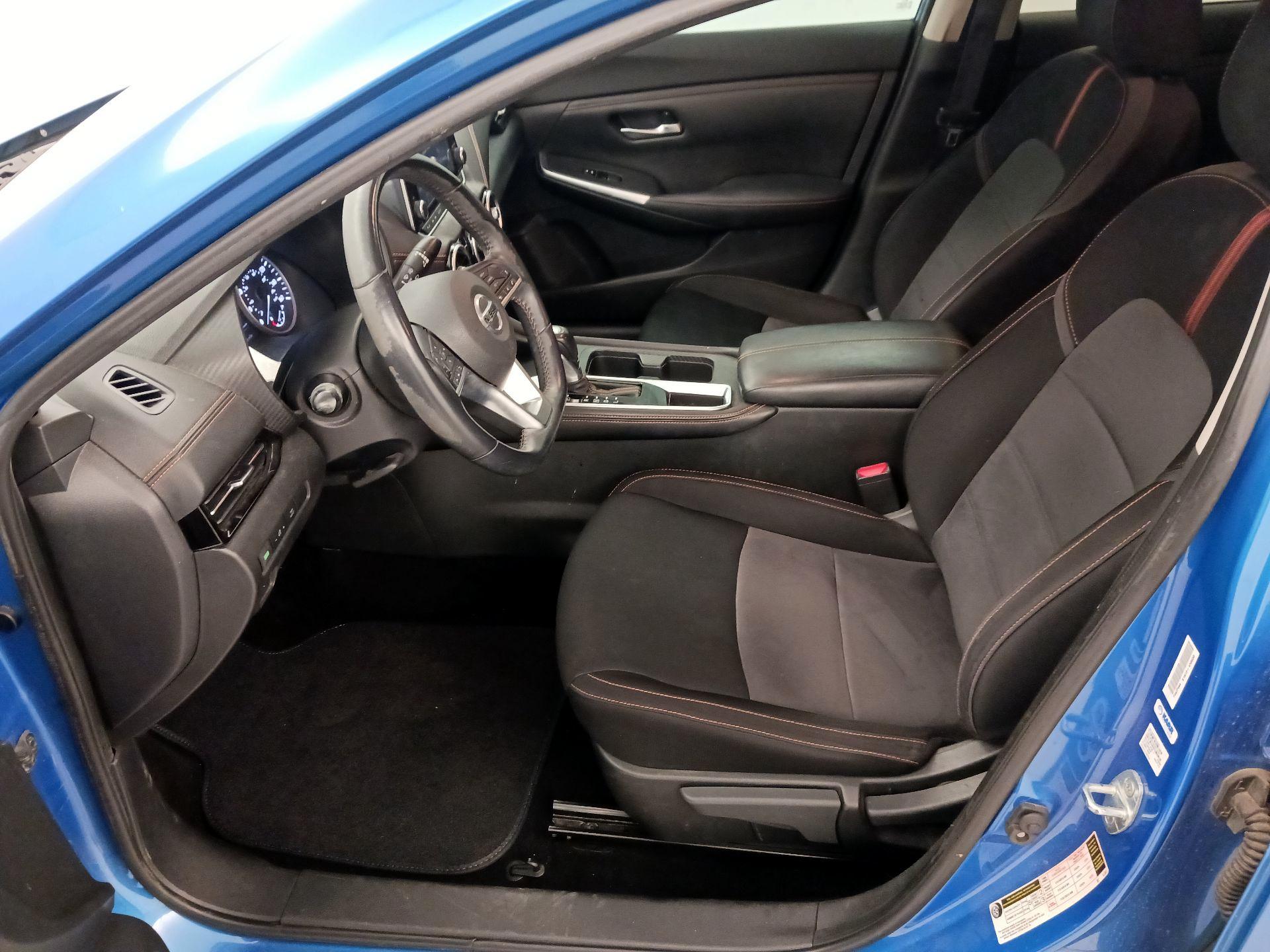 Thumbnail: 2020 Nissan Sentra - 11