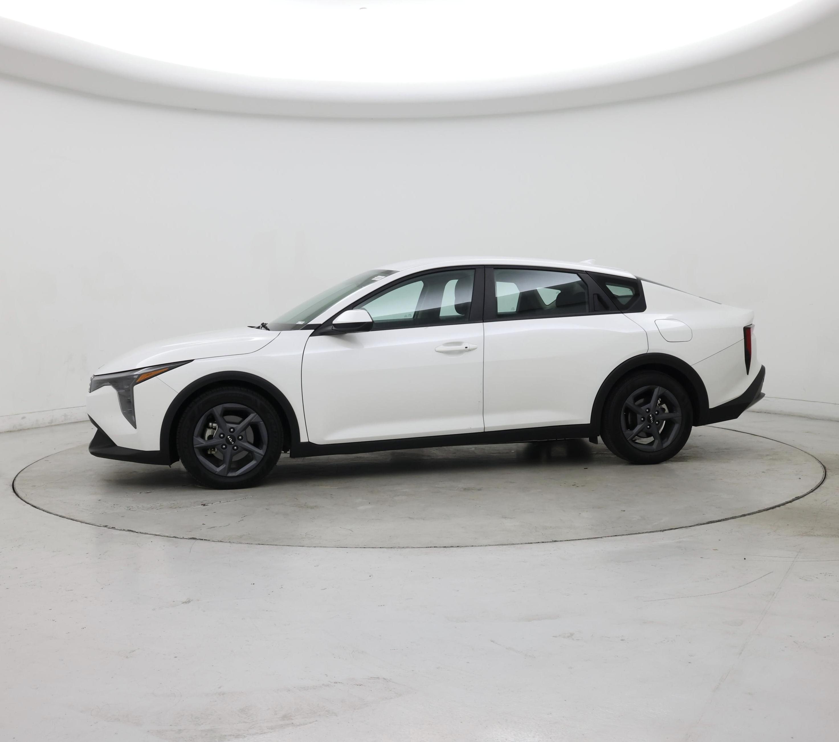 Thumbnail: 2025 Kia K4 - 3