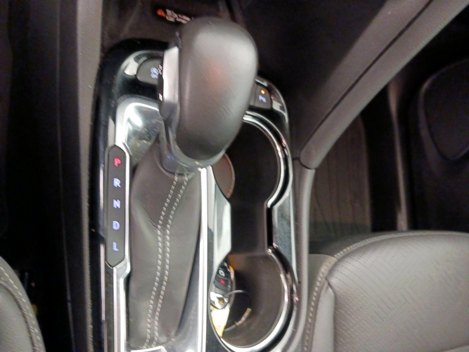 Thumbnail: 2023 Buick Encore GX - 17