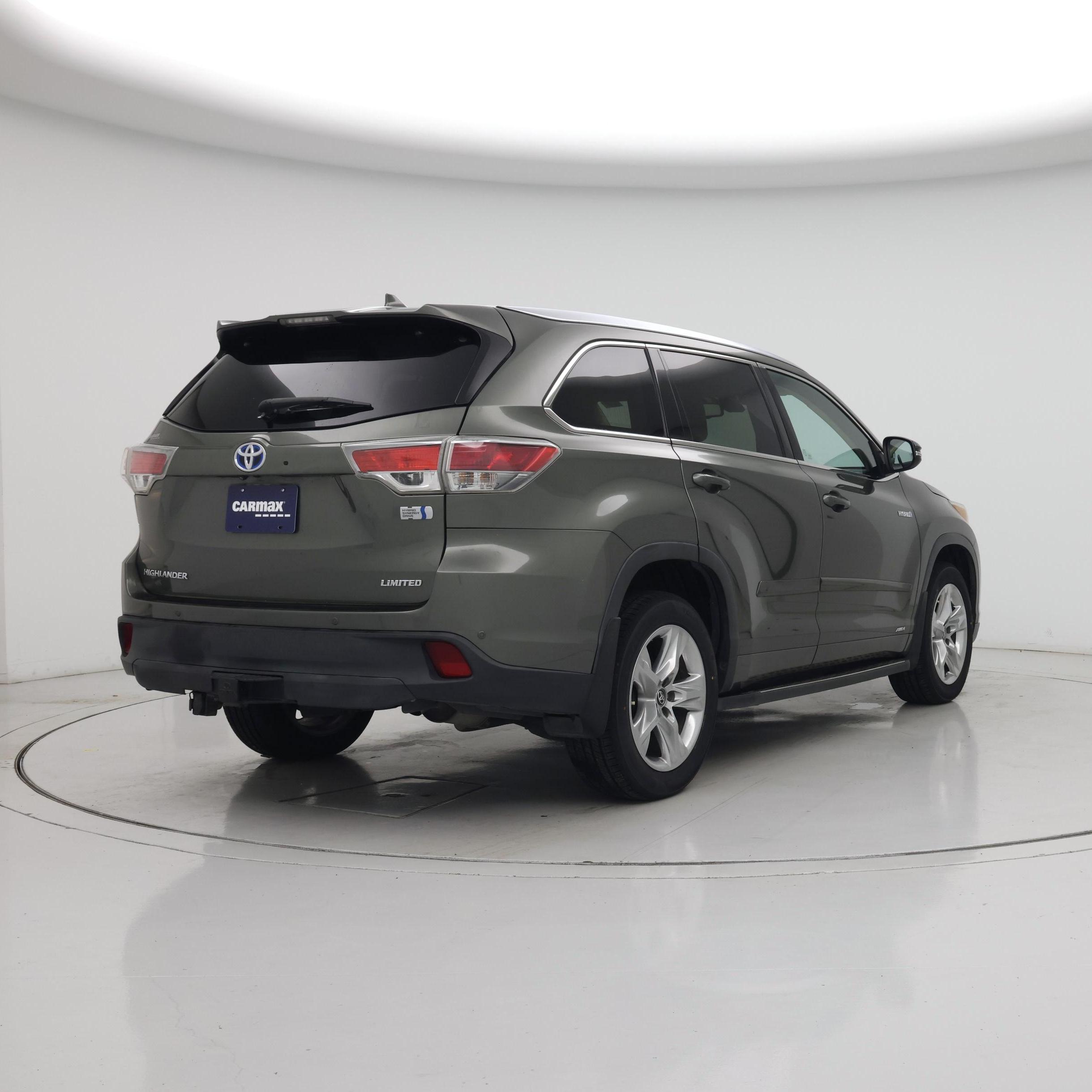 Thumbnail: 2016 Toyota Highlander - 8