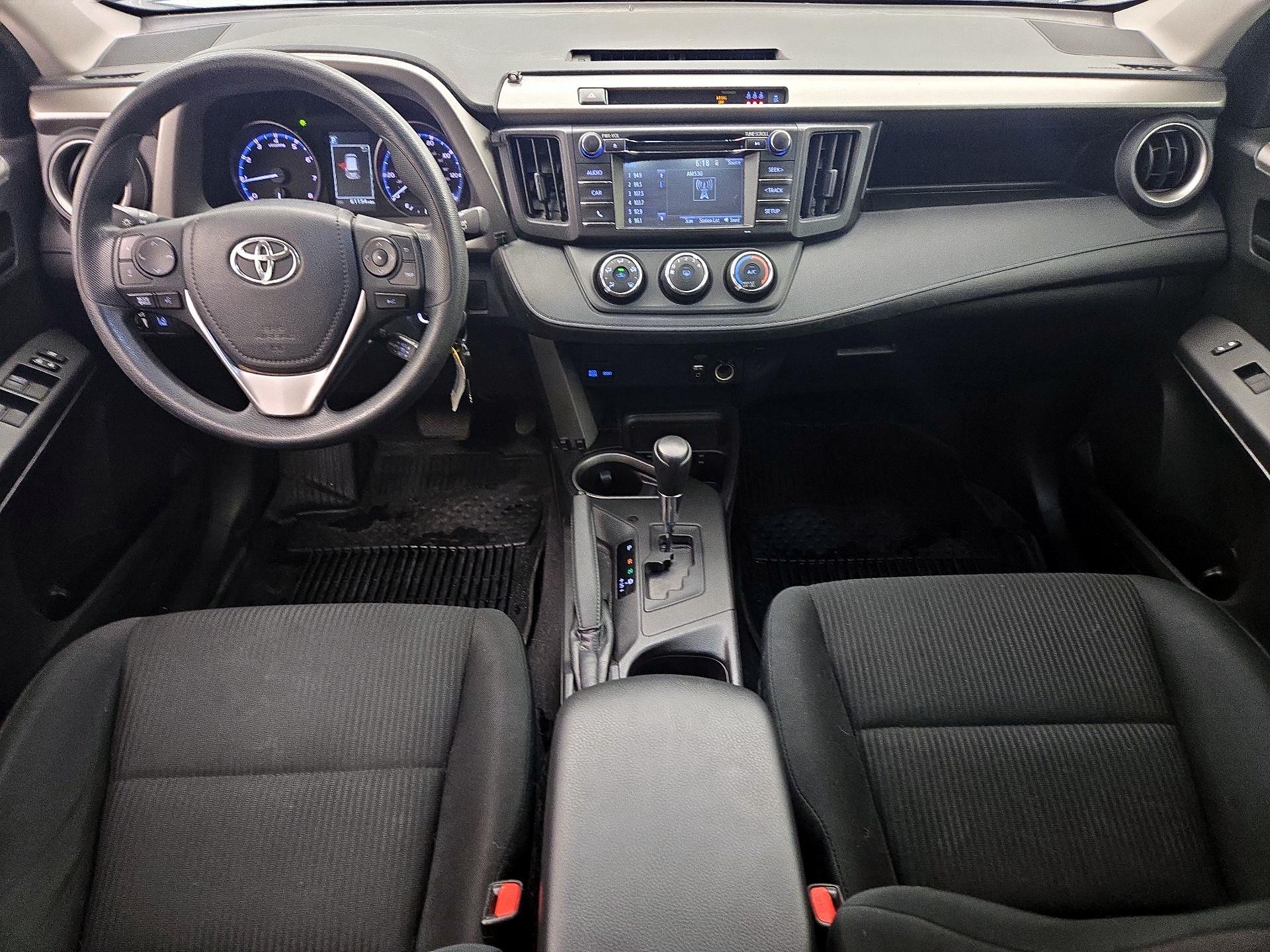 Thumbnail: 2017 Toyota RAV4 - 9
