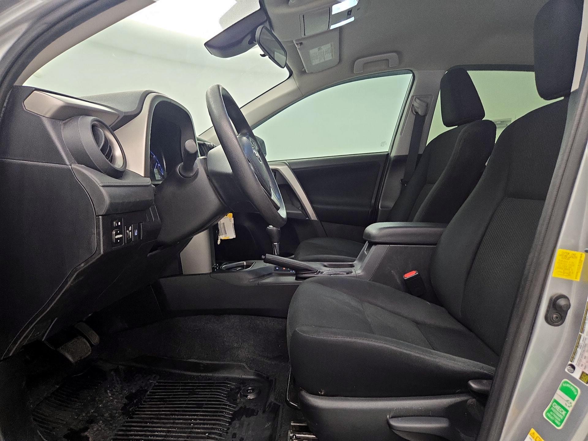 Thumbnail: 2017 Toyota RAV4 - 11