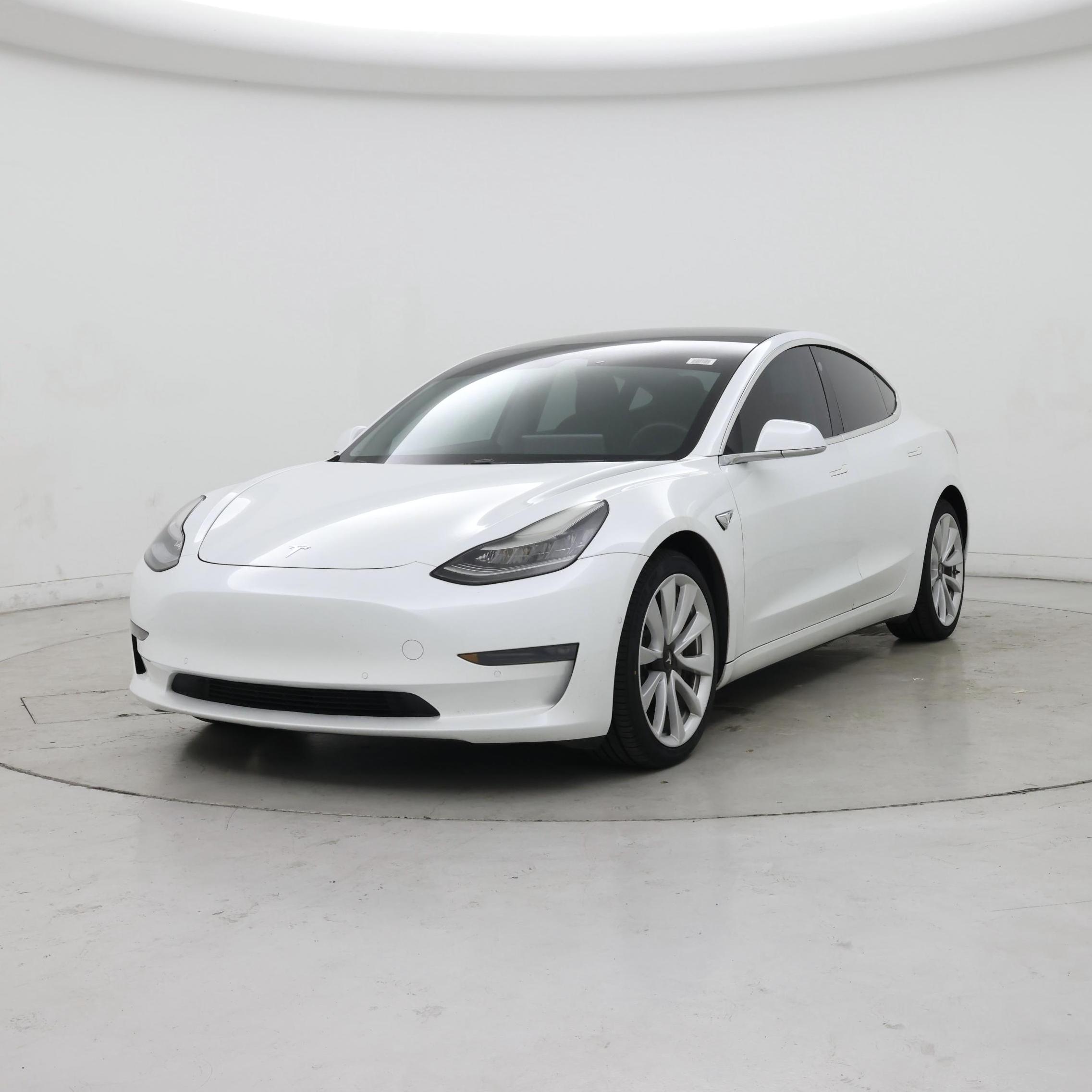 Thumbnail: 2020 Tesla Model 3 - 4