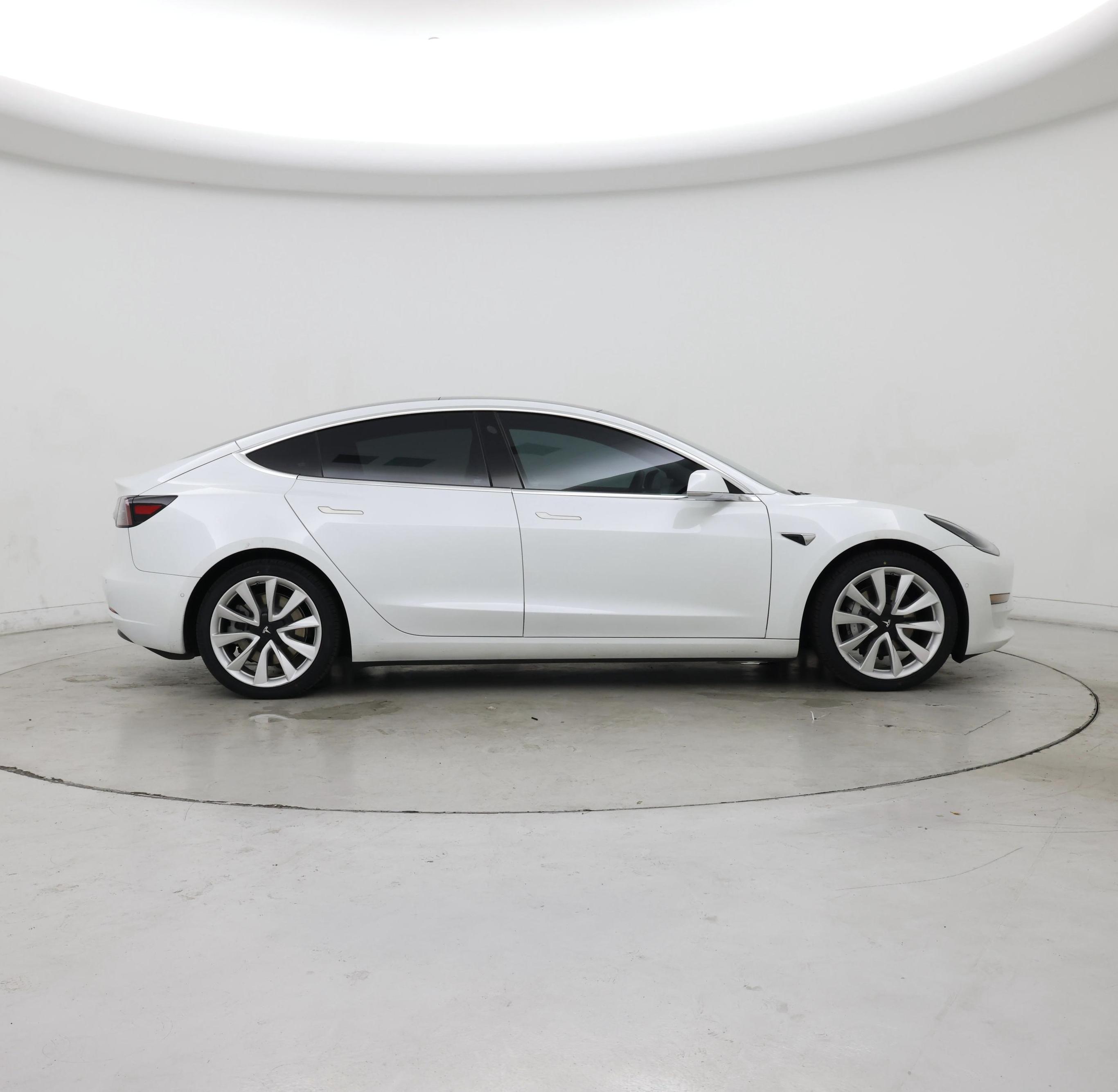 Thumbnail: 2020 Tesla Model 3 - 7
