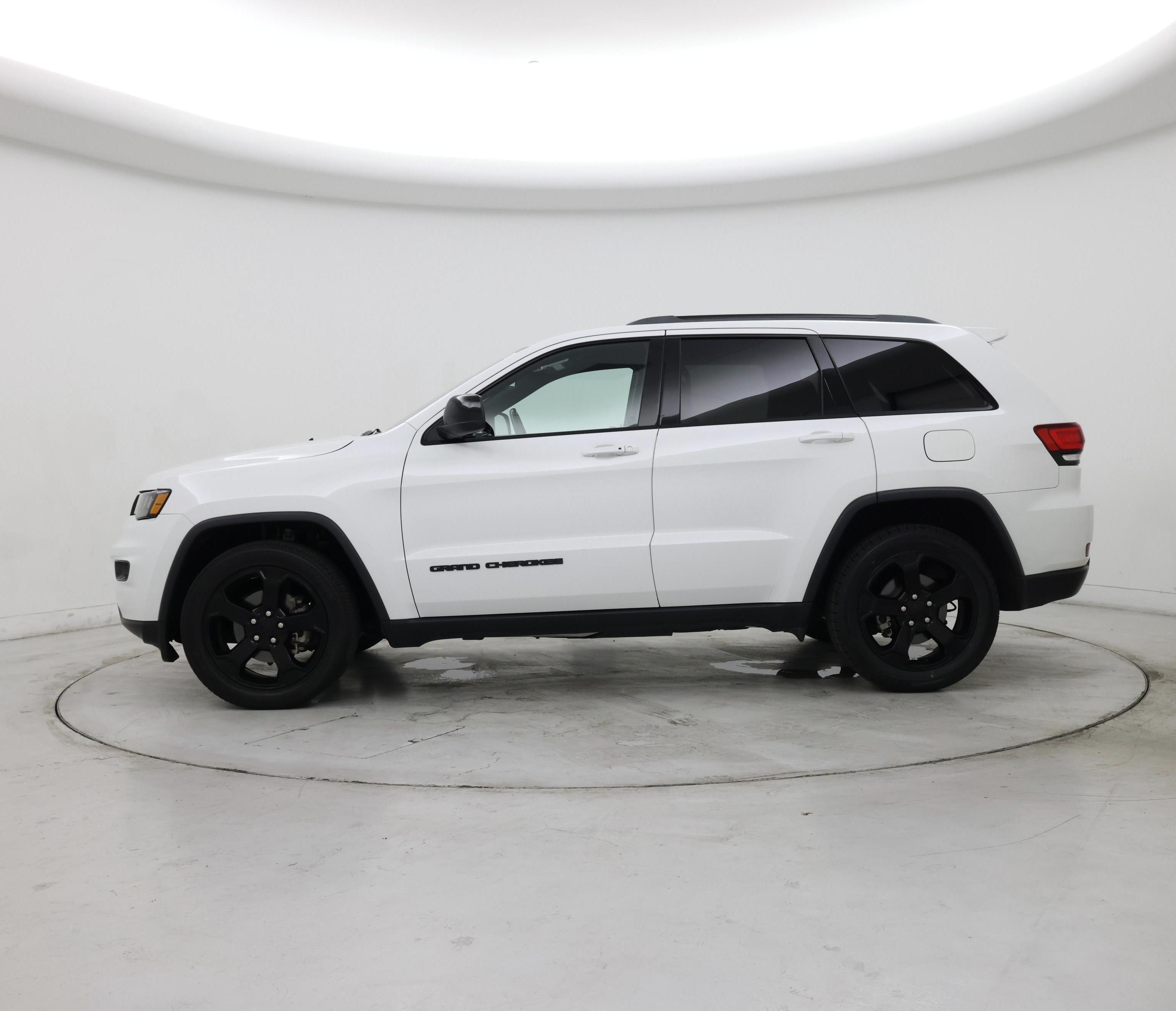 Thumbnail: 2020 Jeep Grand Cherokee - 3