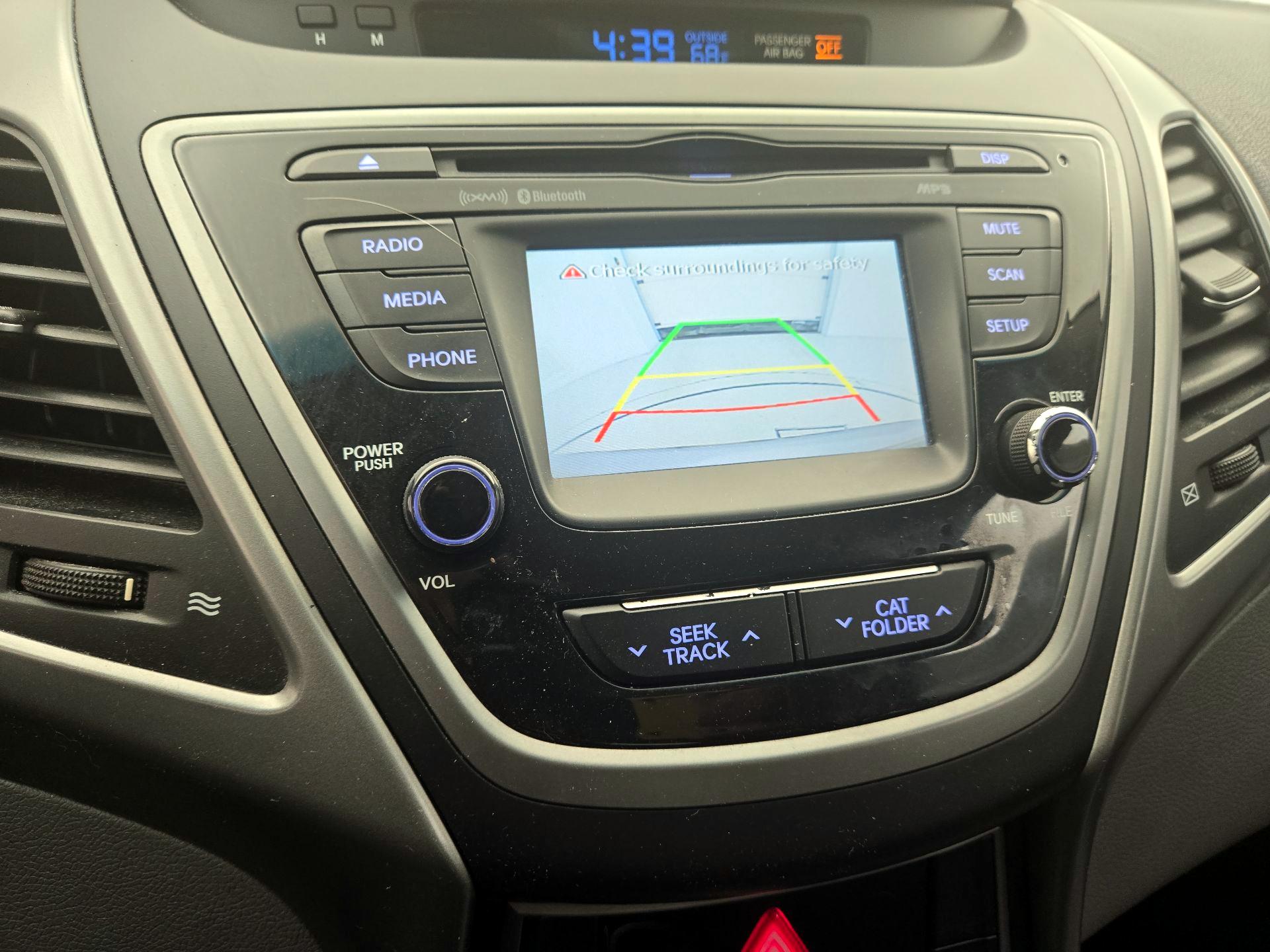 Thumbnail: 2015 Hyundai Elantra - 14