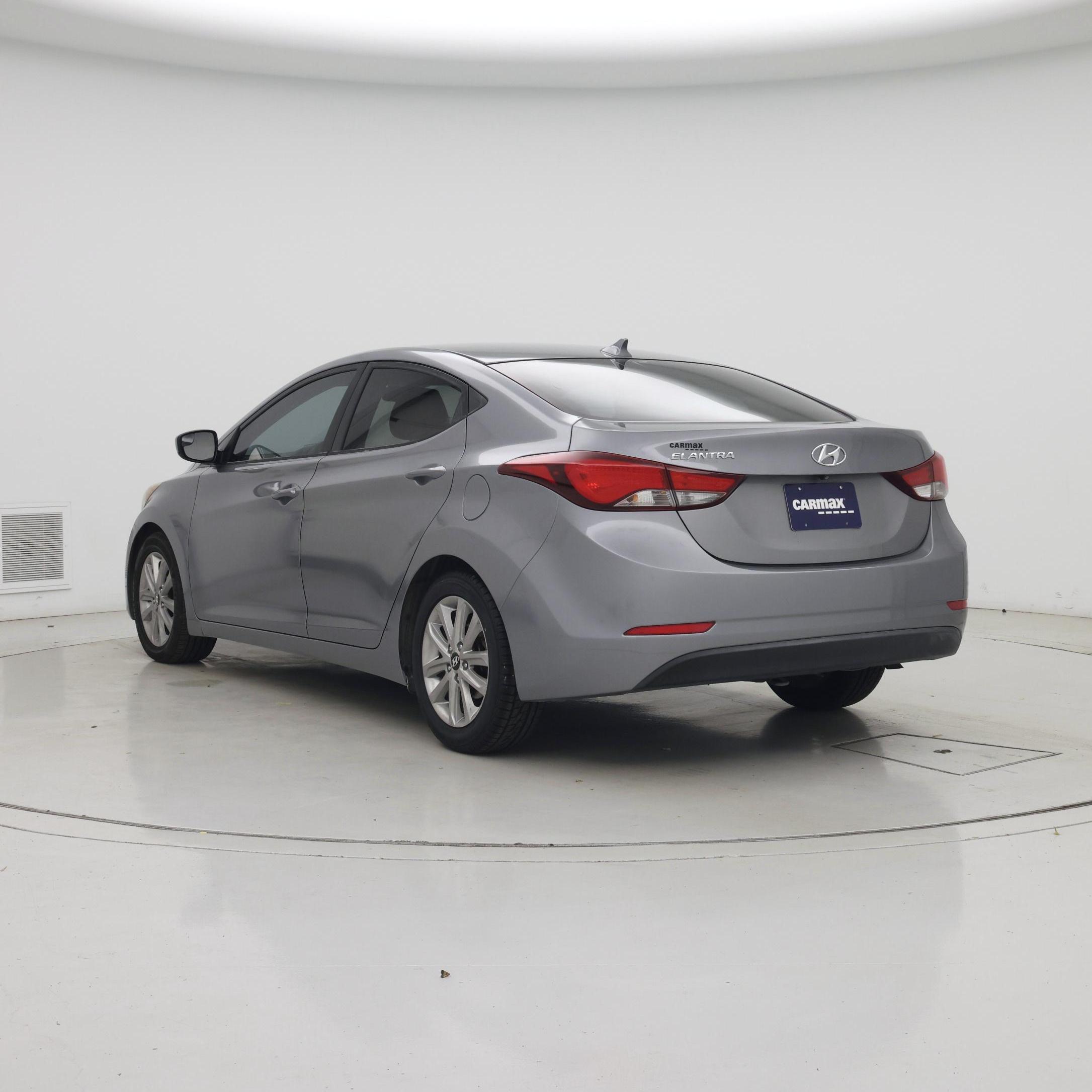 Thumbnail: 2015 Hyundai Elantra - 2