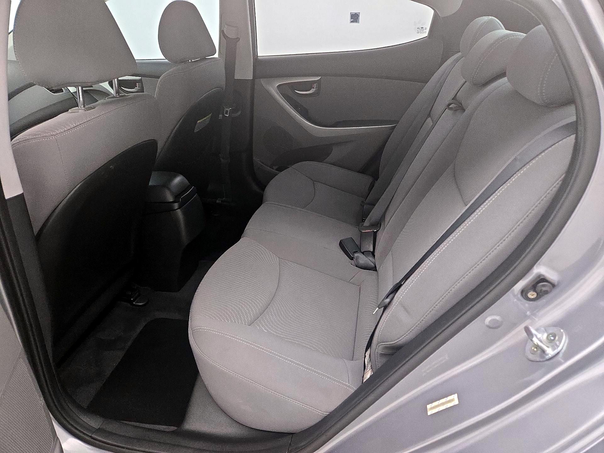 Thumbnail: 2015 Hyundai Elantra - 19