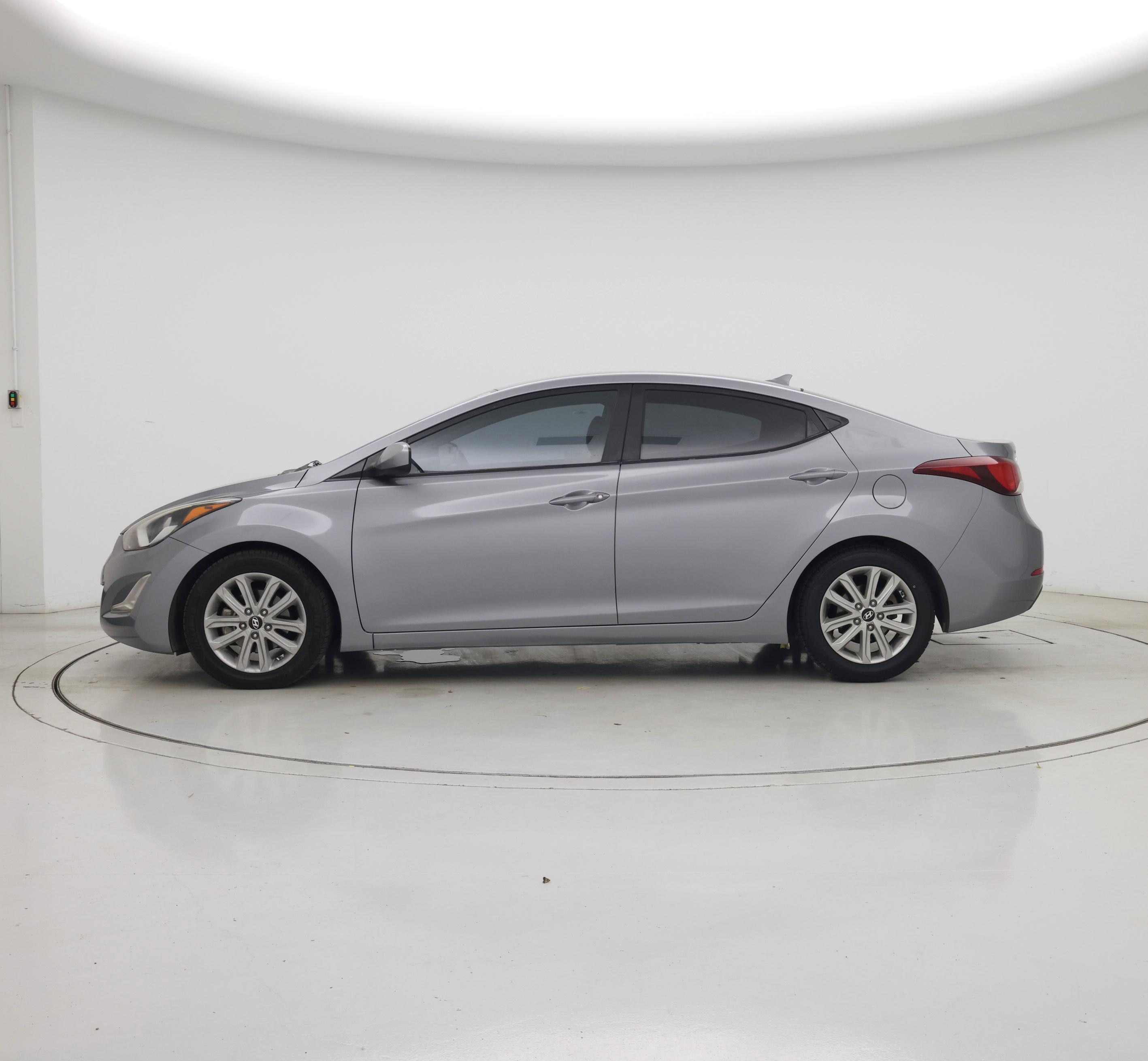 Thumbnail: 2015 Hyundai Elantra - 3