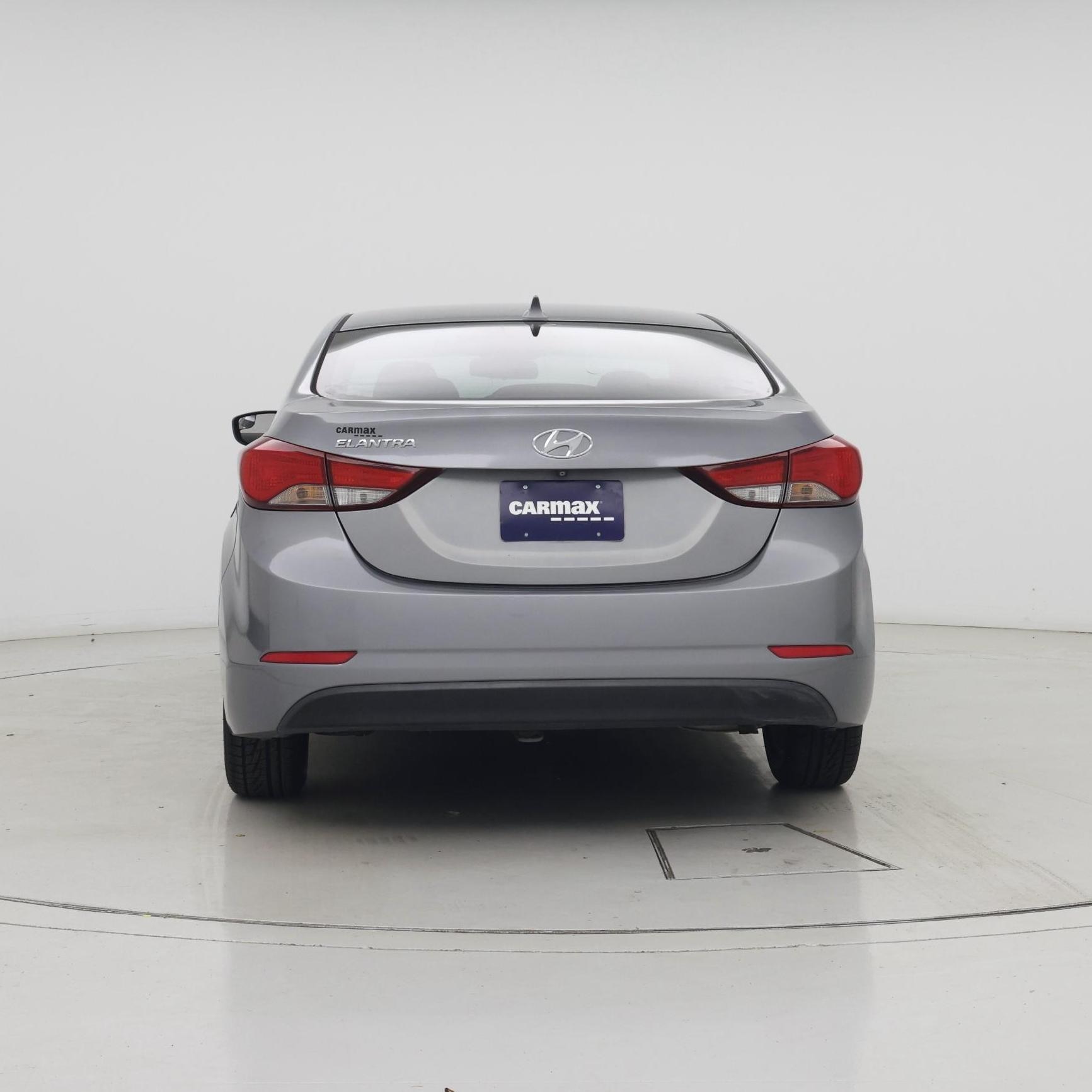 Thumbnail: 2015 Hyundai Elantra - 6