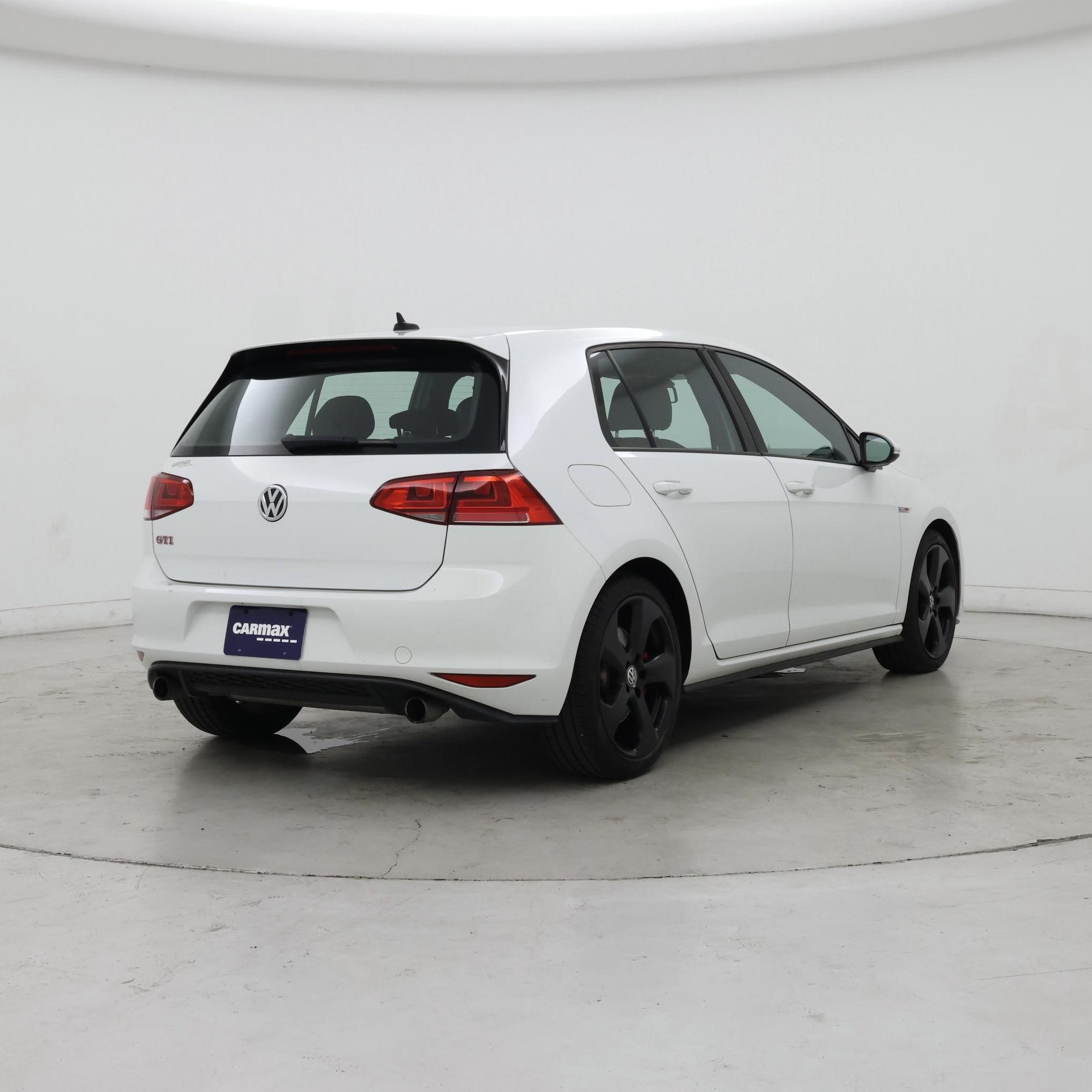 Thumbnail: 2017 Volkswagen Golf - 8