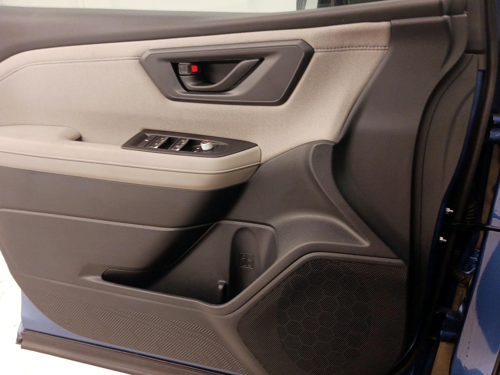 Thumbnail: 2026 Subaru Forester - 12