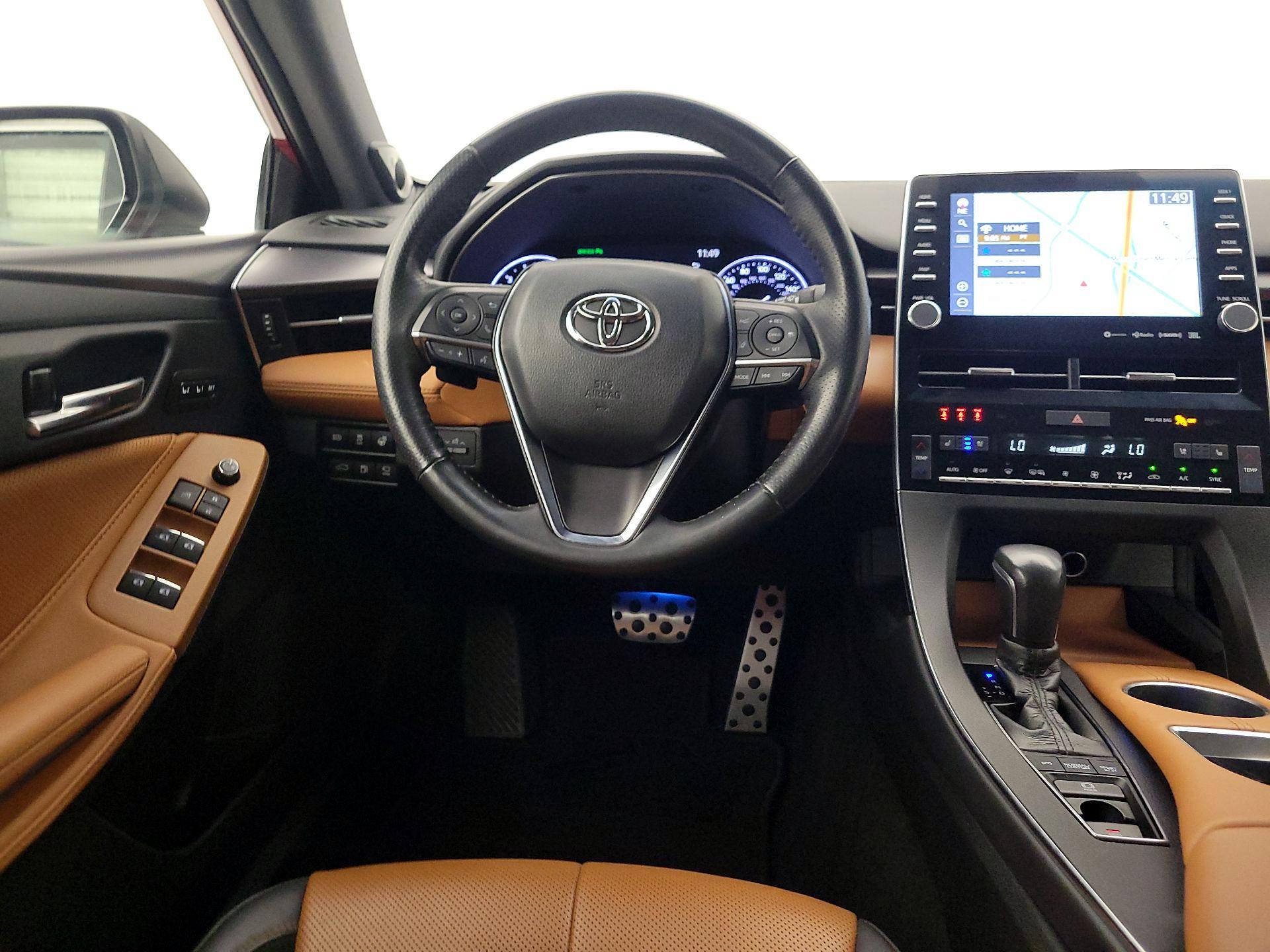 Thumbnail: 2021 Toyota Avalon - 10