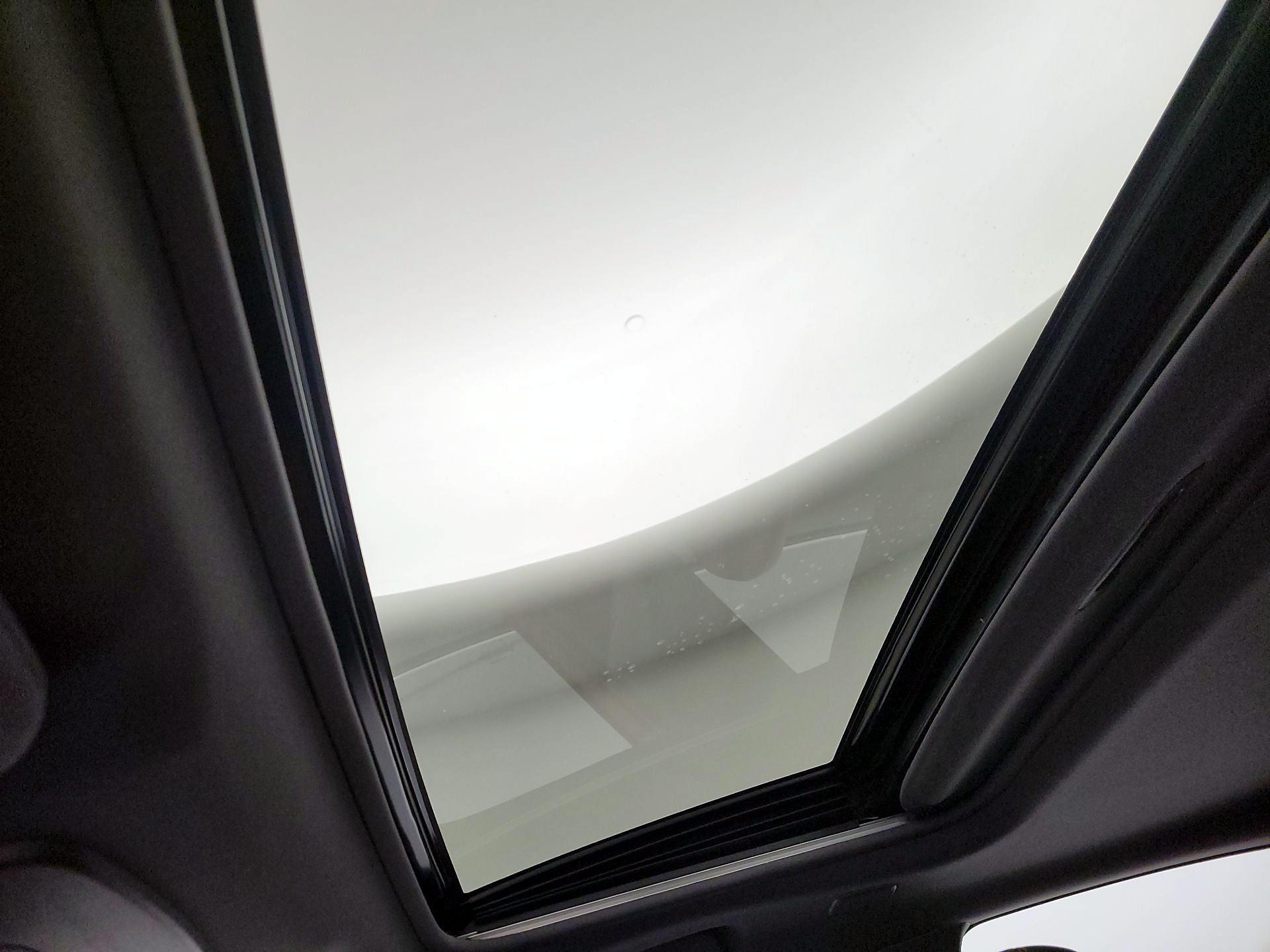 Thumbnail: 2021 Toyota Avalon - 20