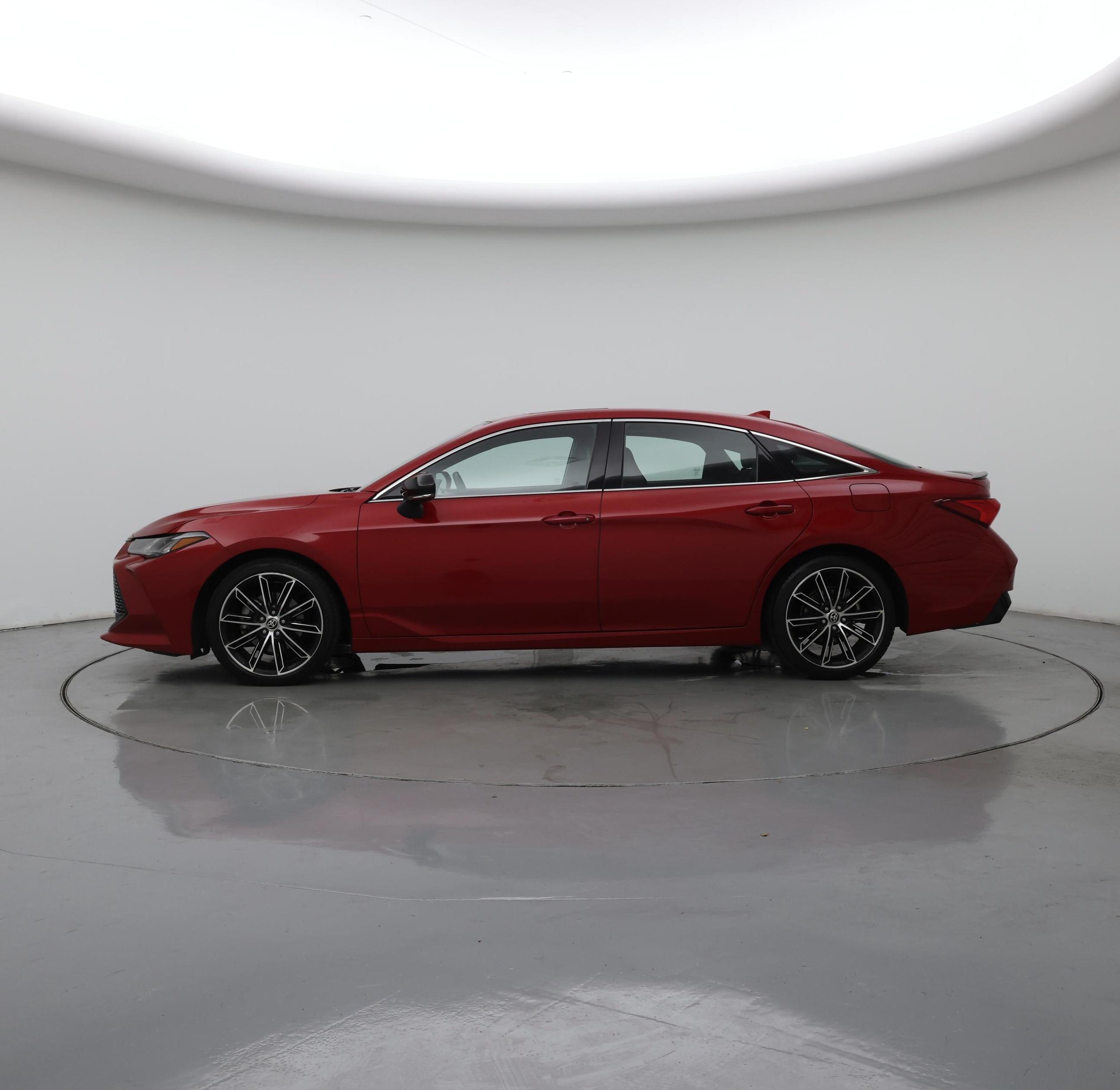 Thumbnail: 2021 Toyota Avalon - 3