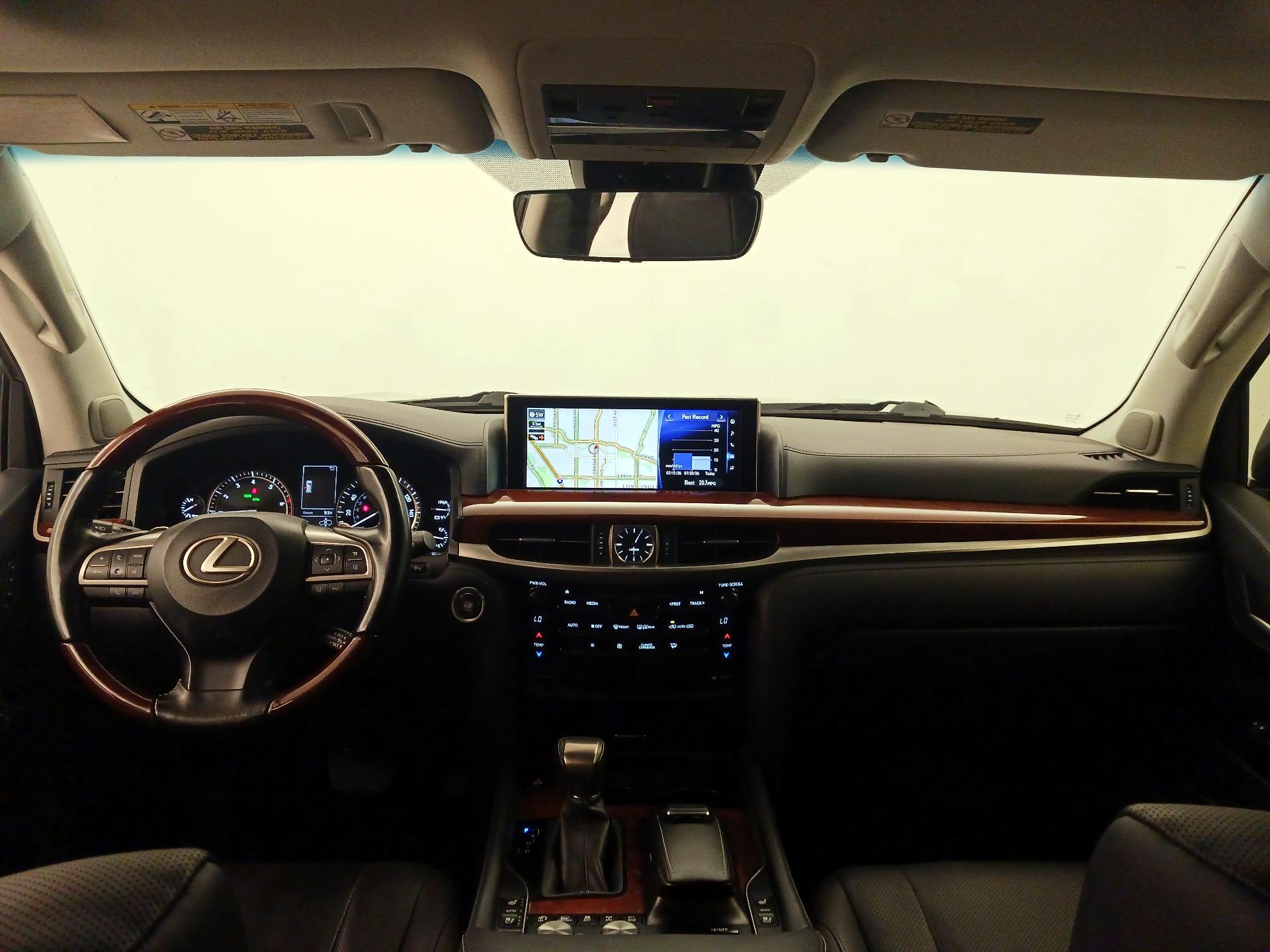 Thumbnail: 2021 Lexus LX - 9