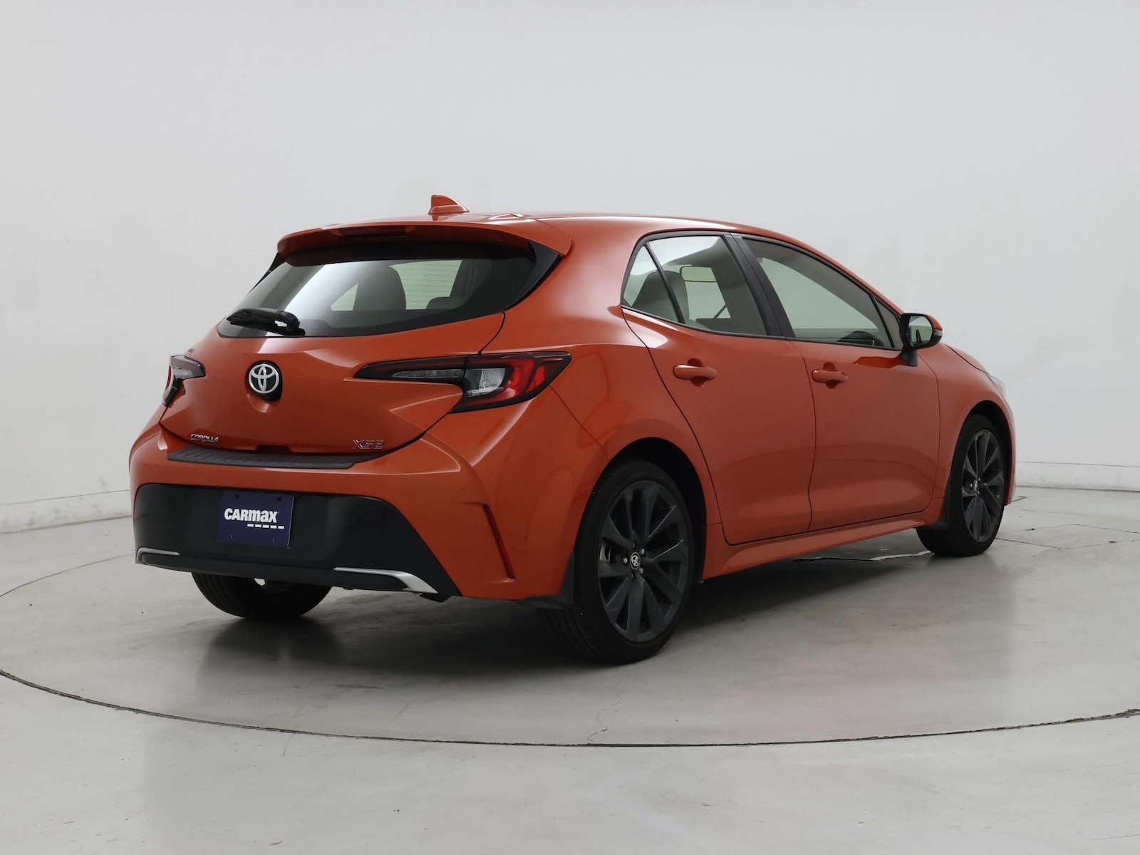 2025 Toyota Corolla Hatchback XSE - Photo 9