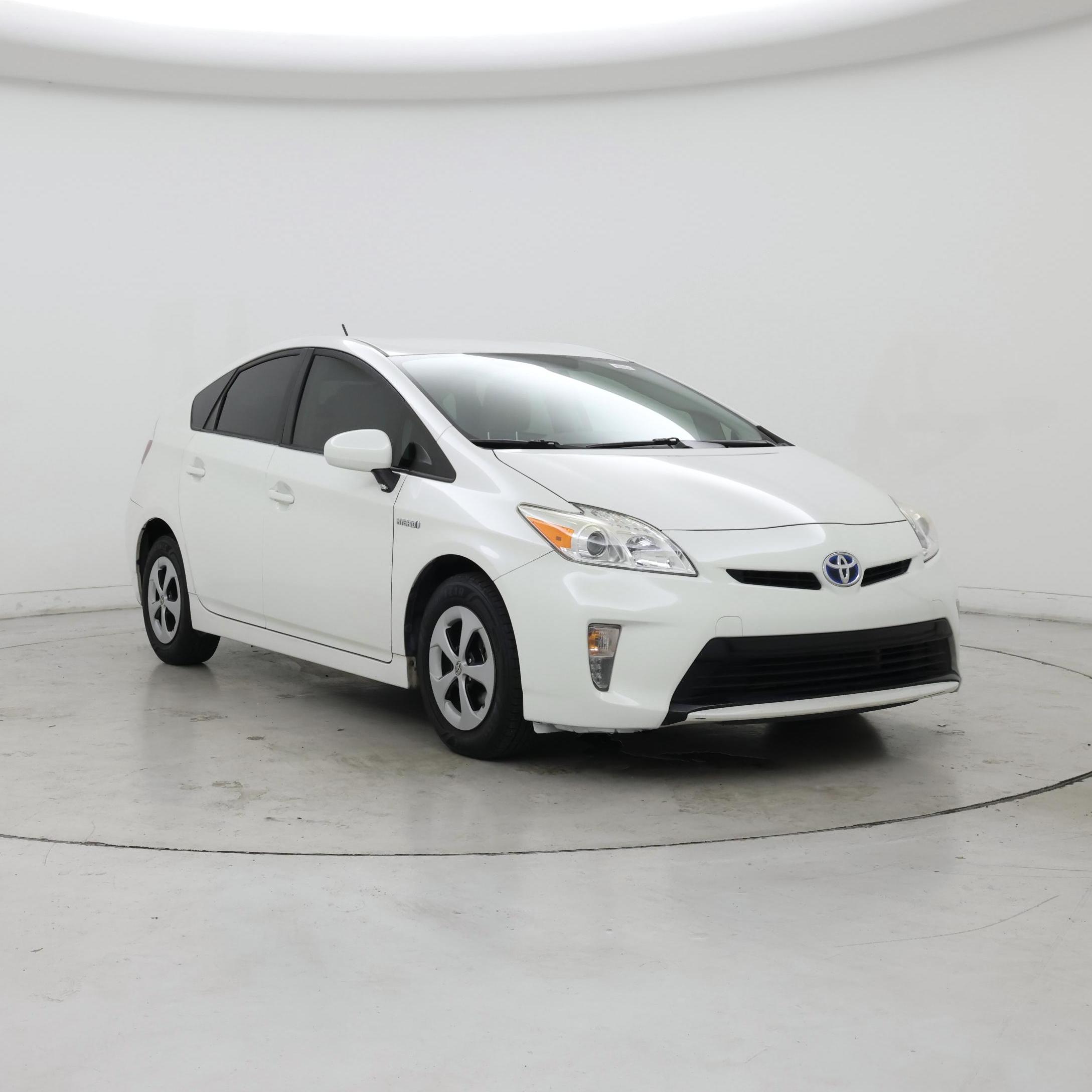White 2015 Toyota Prius Hatchback Front-Wheel Drive Automatic