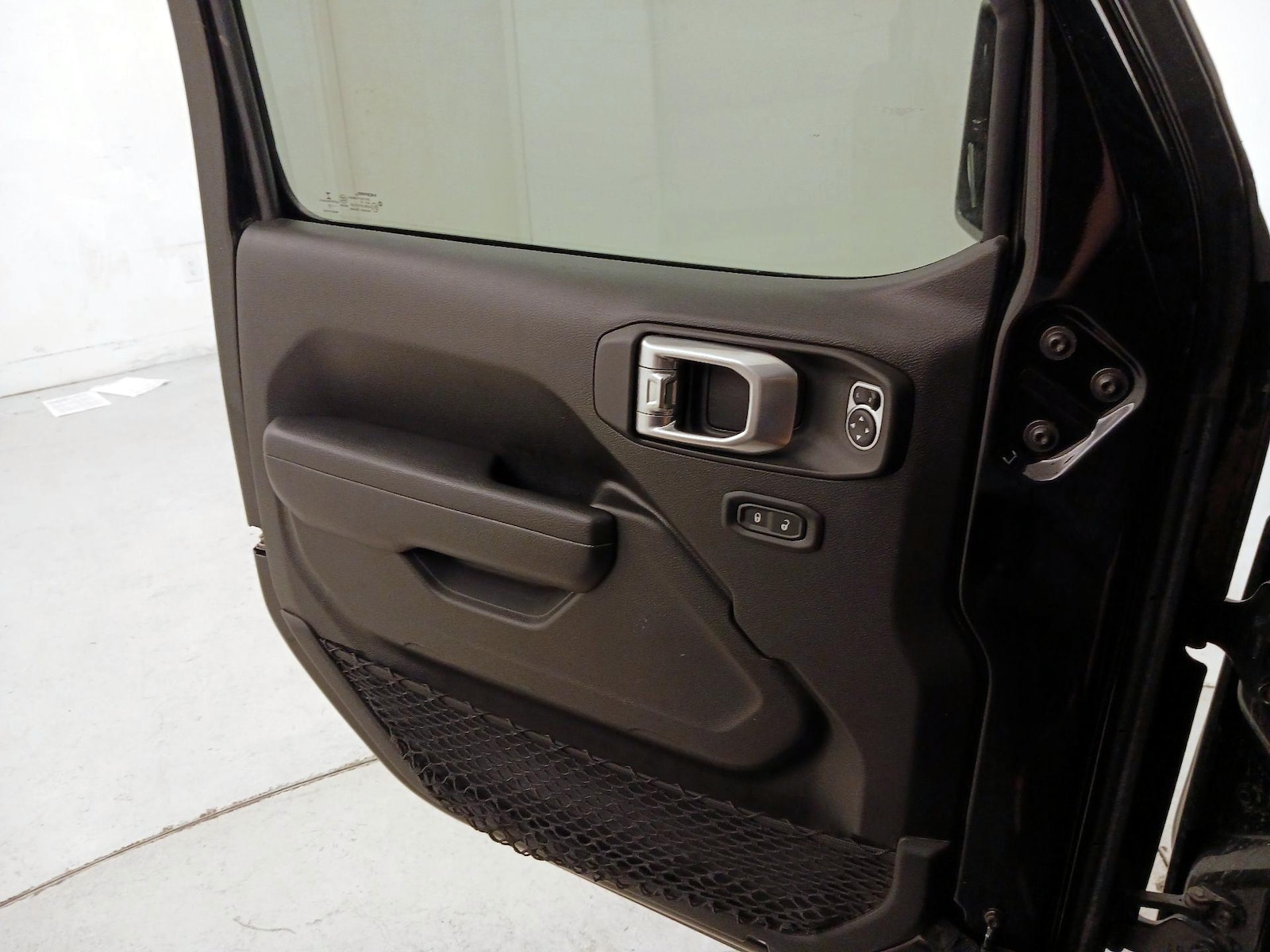 2022 Jeep Wrangler Unlimited Rubicon 4XE - Photo 13