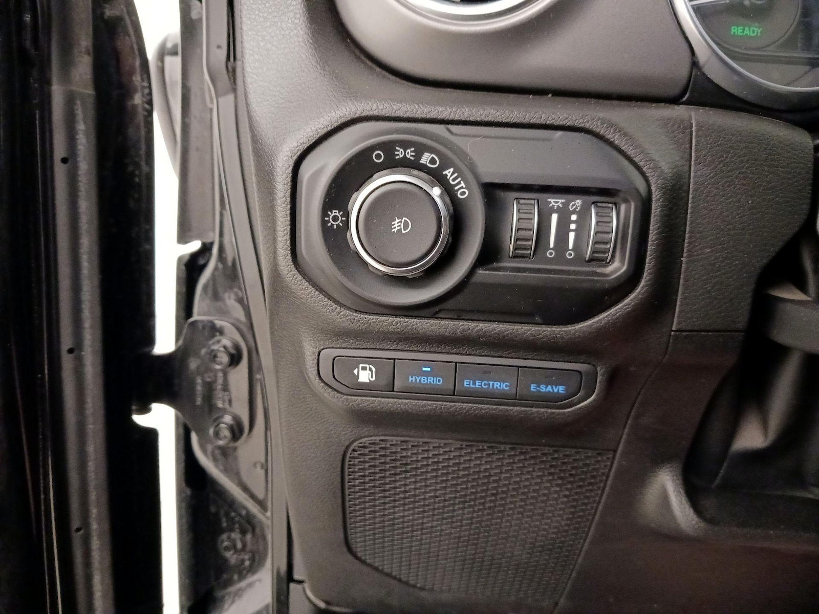 2022 Jeep Wrangler Unlimited Rubicon 4XE - Photo 14