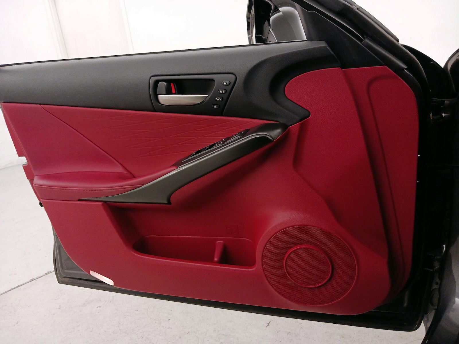 2023 Lexus IS 350 F SPORT - Photo 13