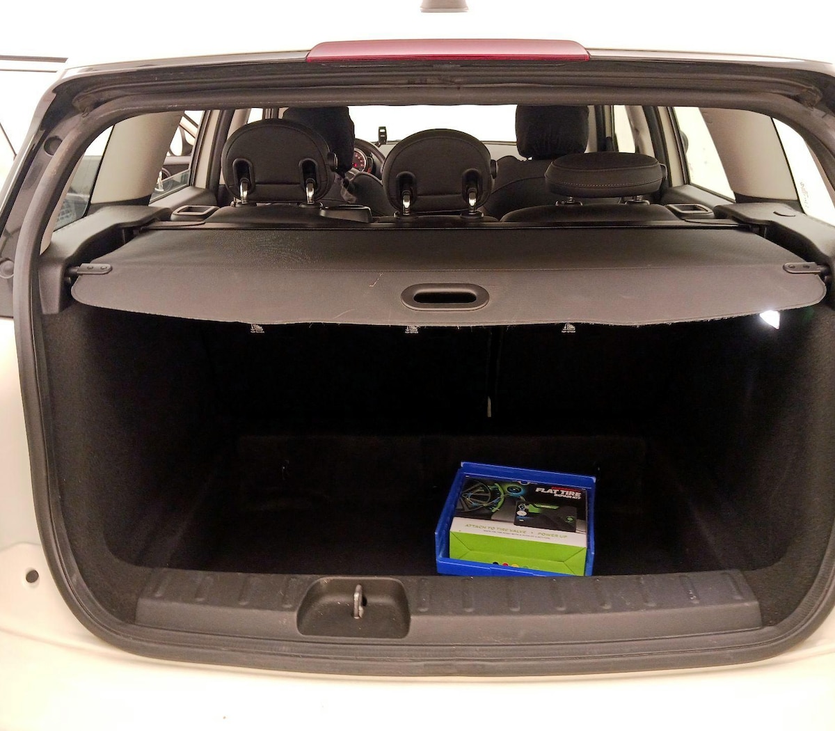 Trunk/Cargo (Seats Up)