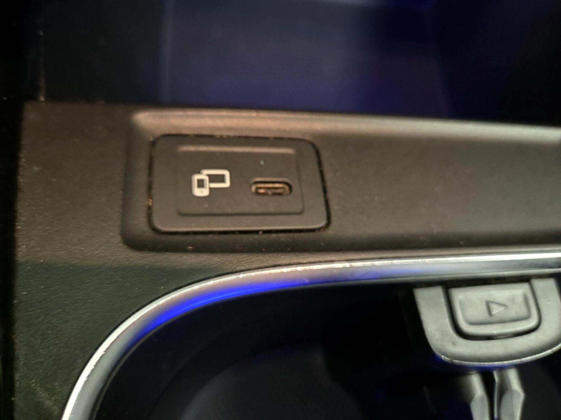 Thumbnail: 2020 Mercedes-Benz A-Class - 18