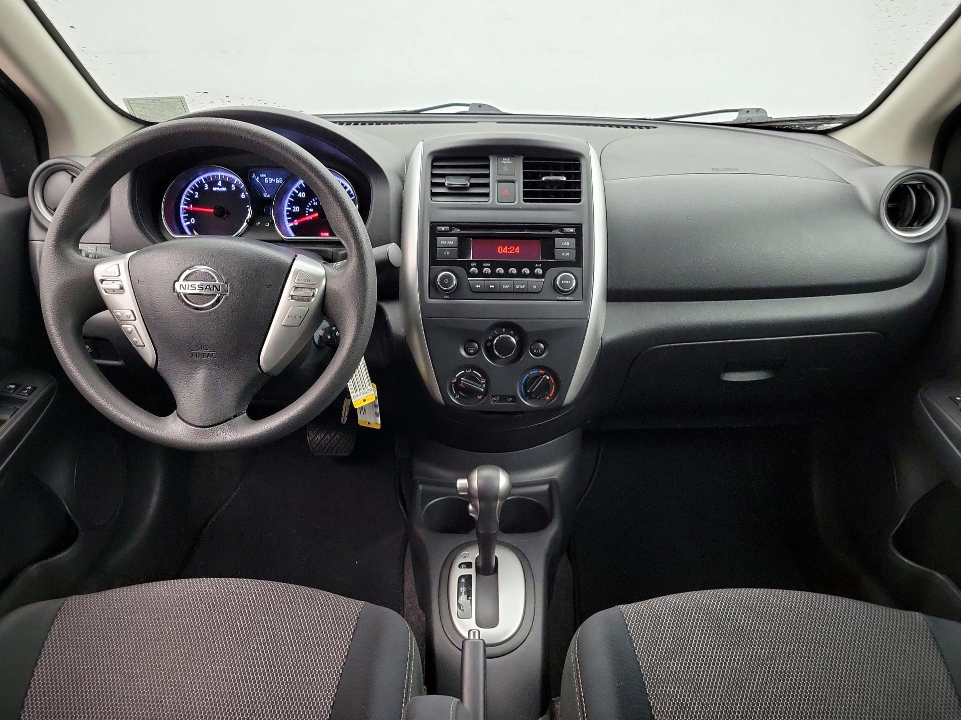 Thumbnail: 2016 Nissan Versa - 9