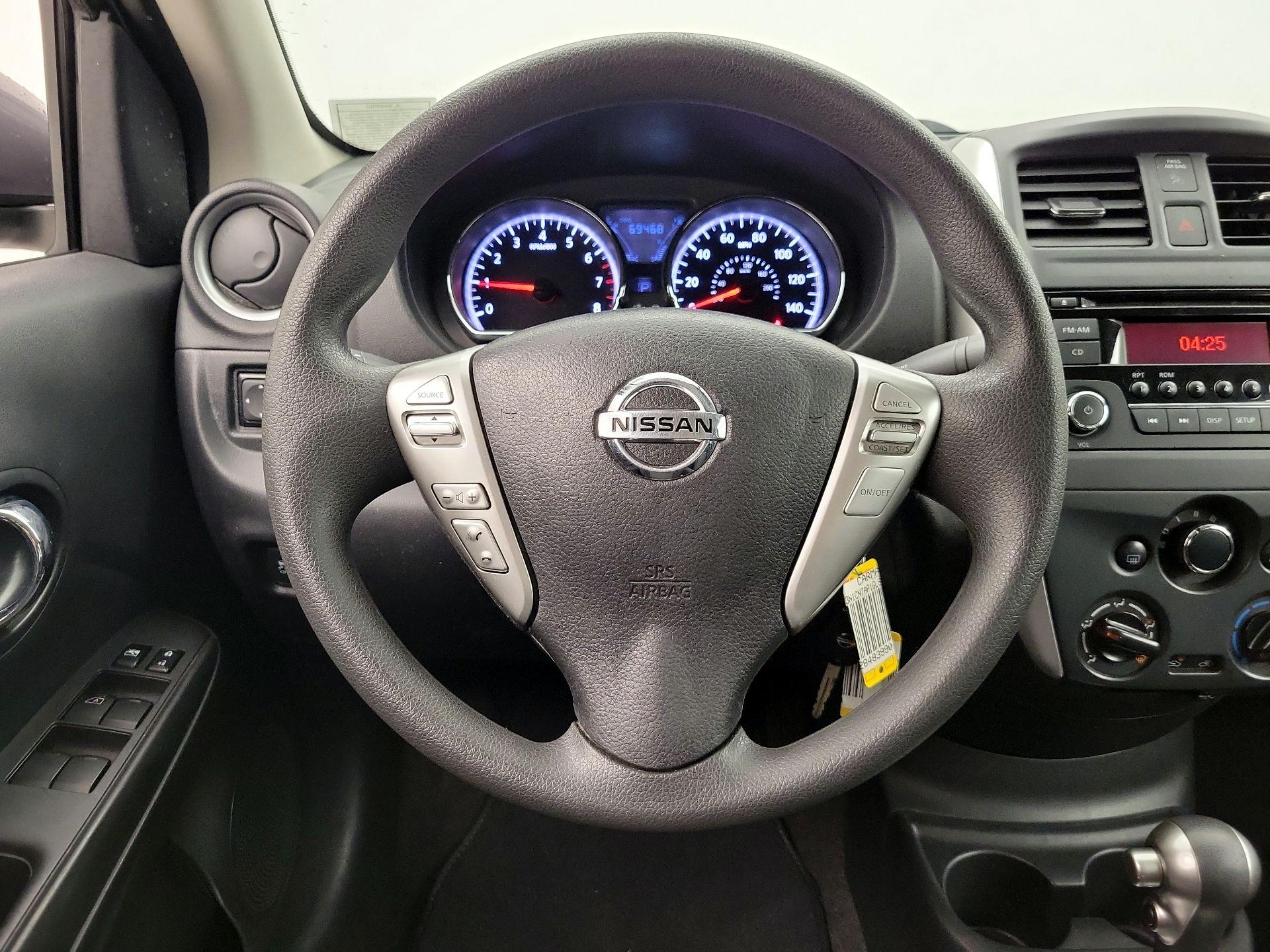 Thumbnail: 2016 Nissan Versa - 10