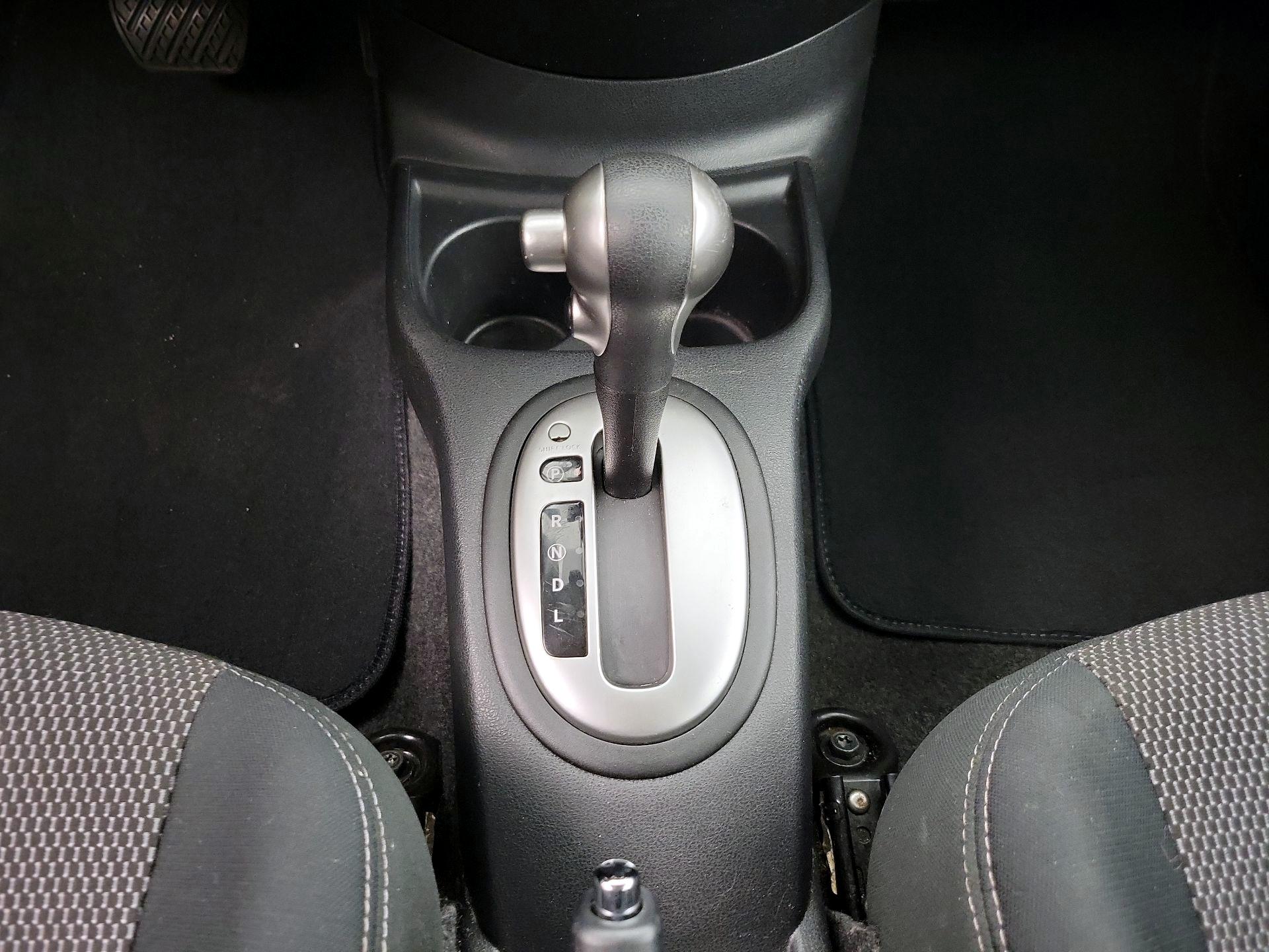 Thumbnail: 2016 Nissan Versa - 16