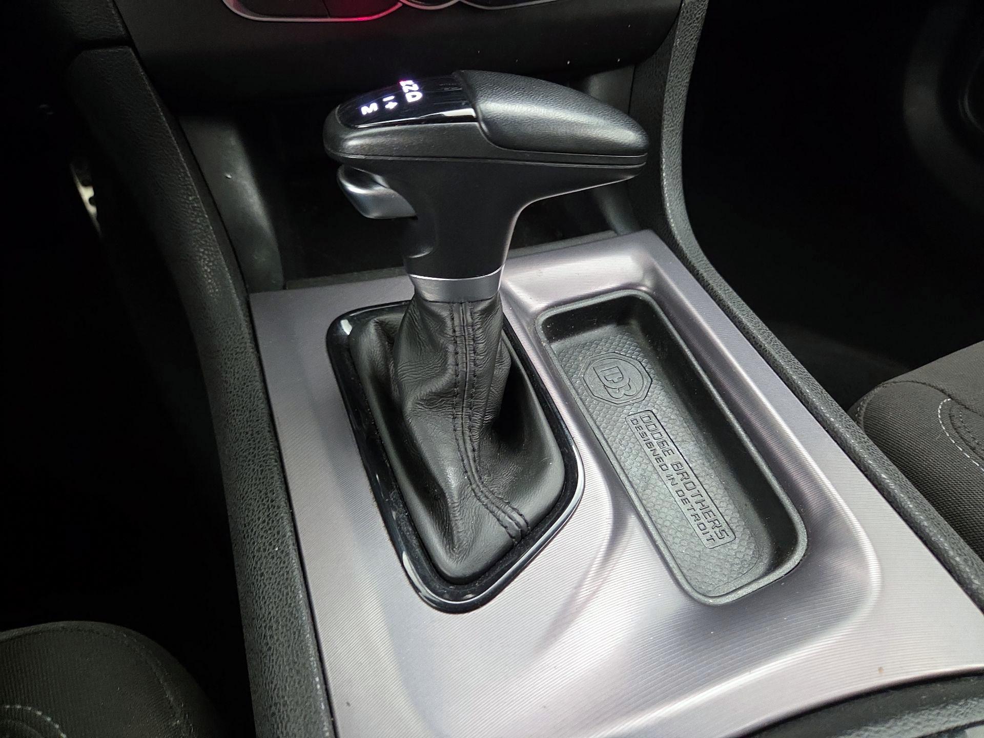 Thumbnail: 2022 Dodge Charger - 17