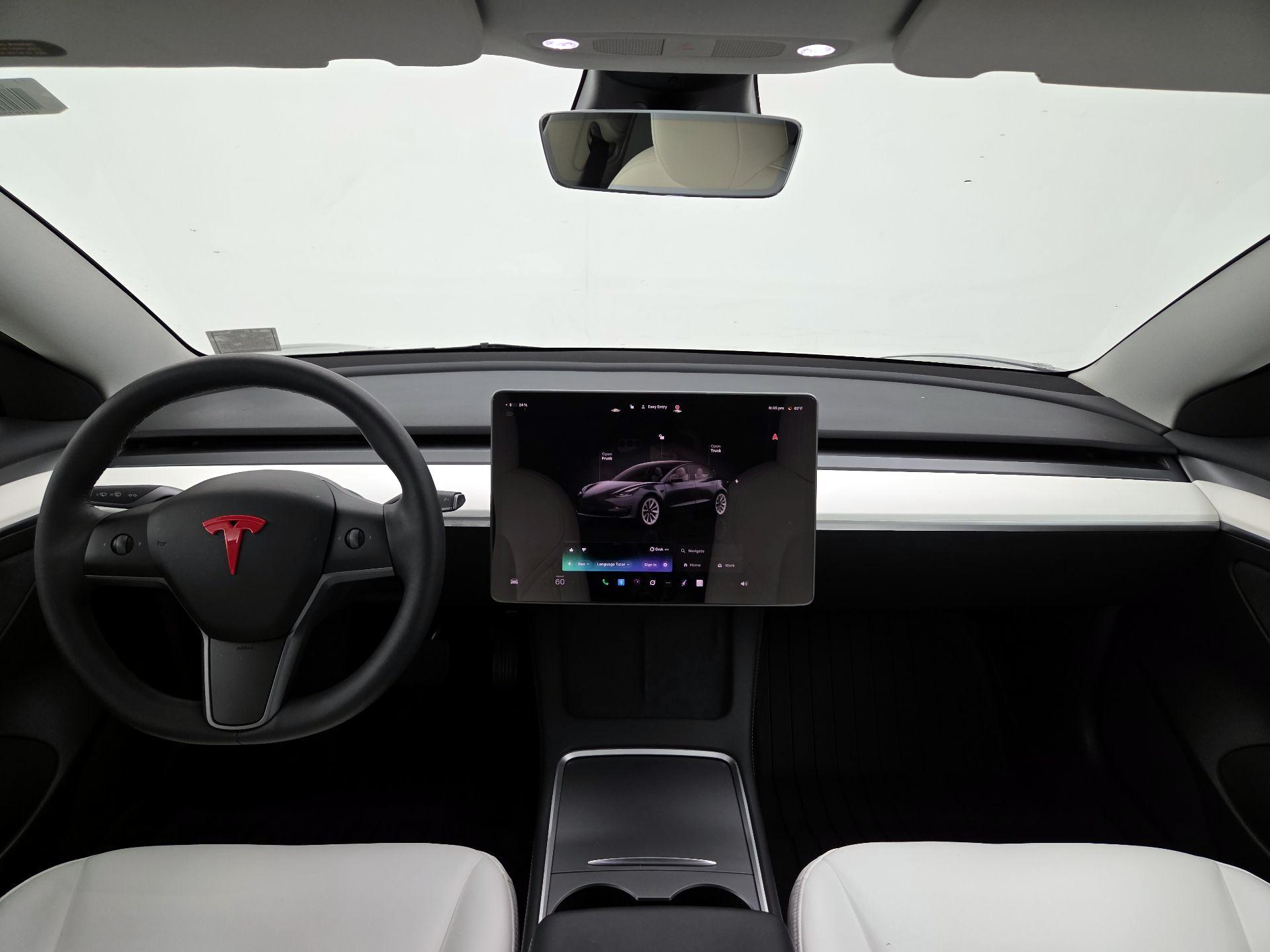 Thumbnail: 2023 Tesla Model 3 - 9