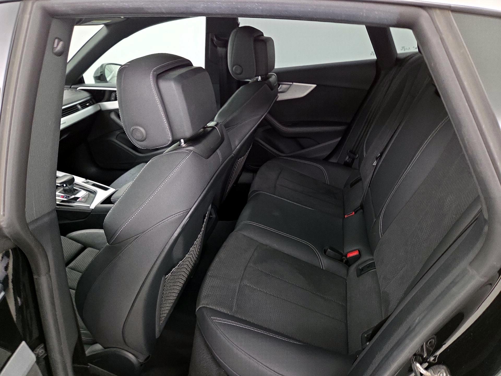 Thumbnail: 2022 Audi A5 - 20