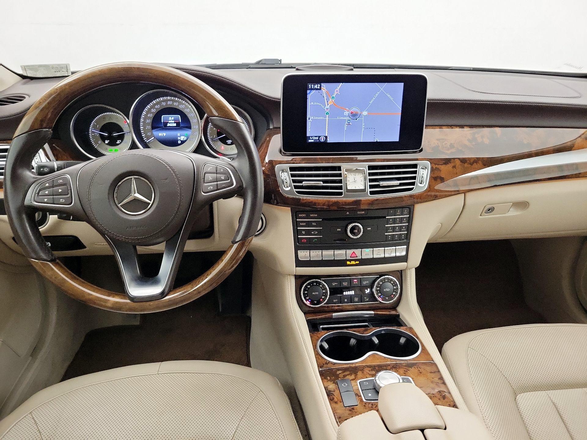 Thumbnail: 2015 Mercedes-Benz CLS - 9