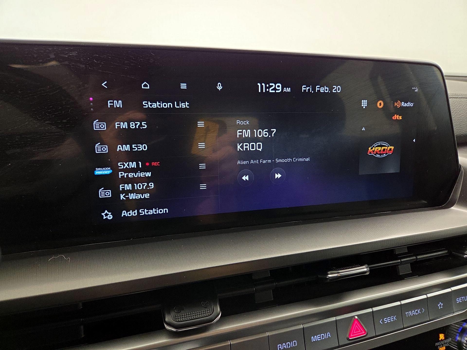 Thumbnail: 2023 Kia Telluride - 16