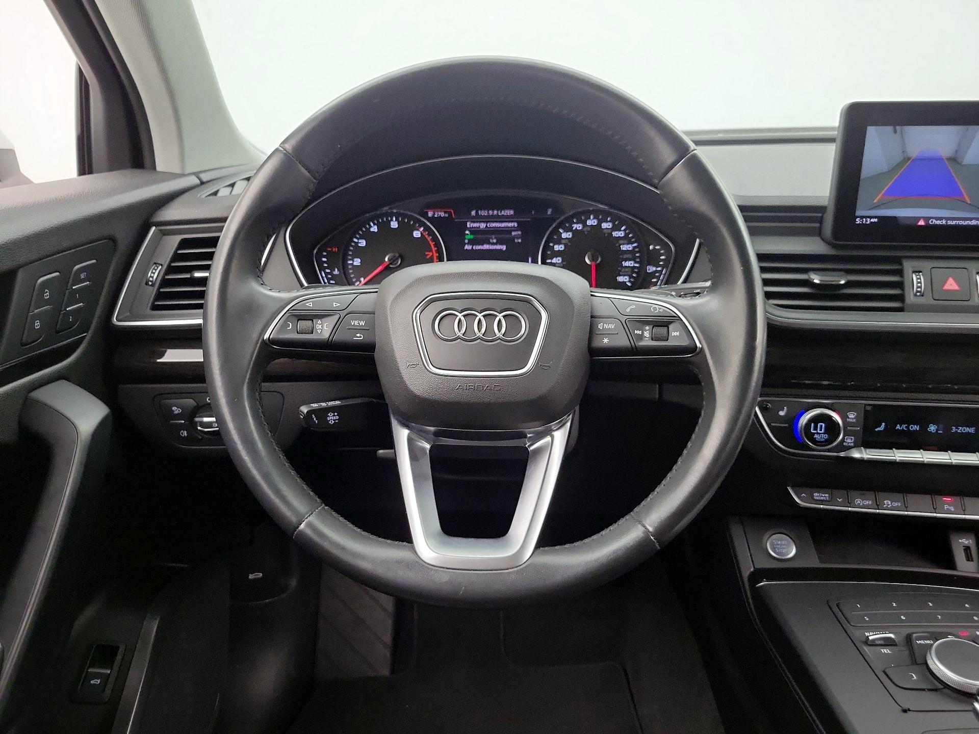 Thumbnail: 2020 Audi Q5 - 10