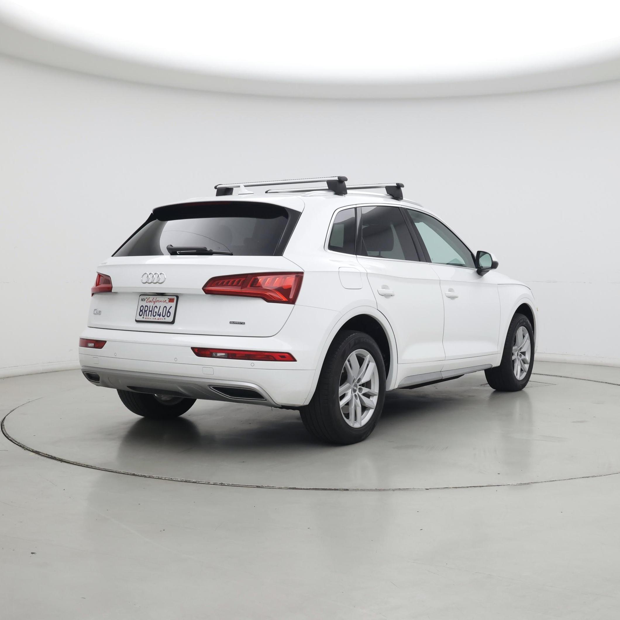 Thumbnail: 2020 Audi Q5 - 8