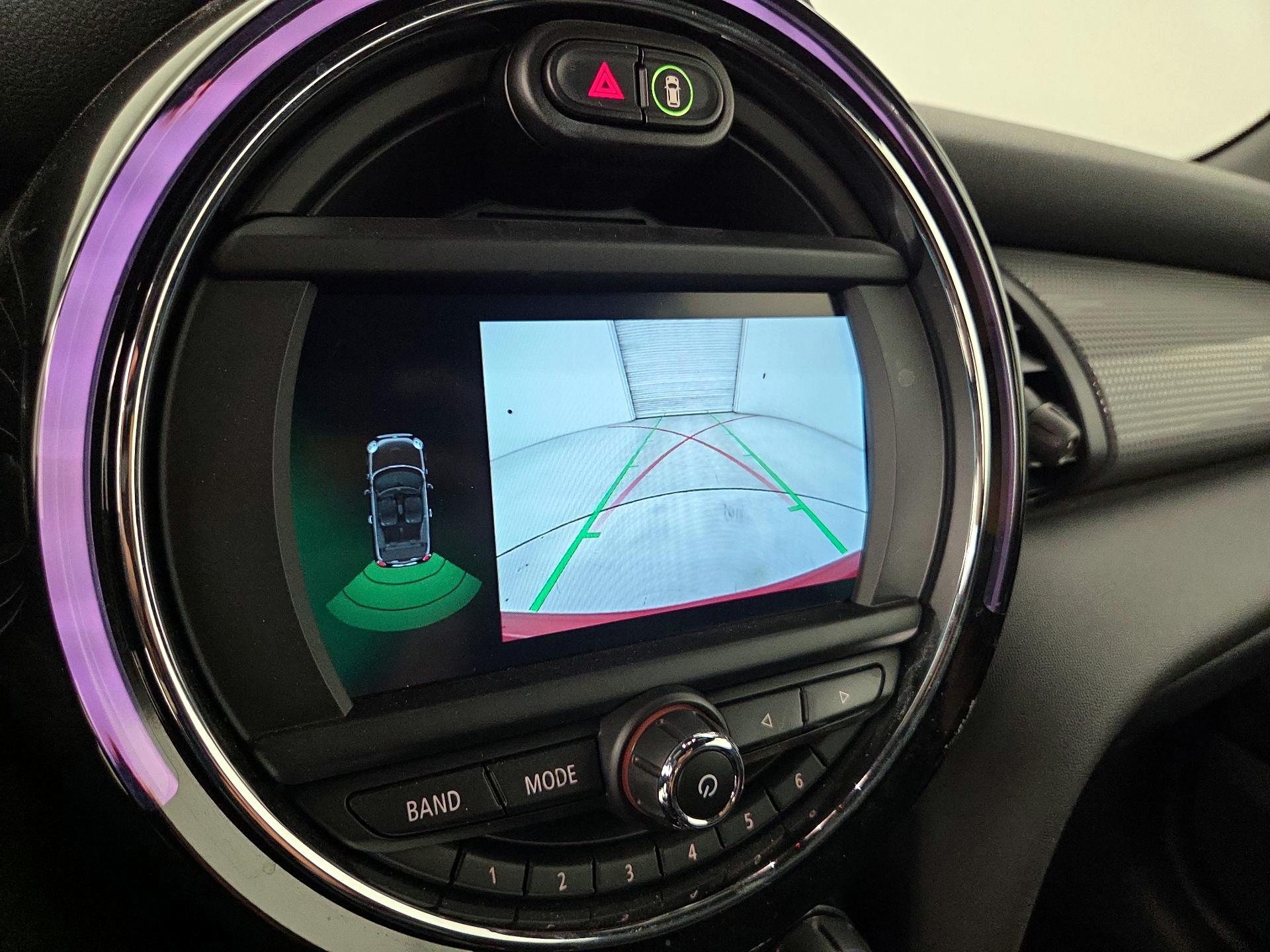 Thumbnail: 2020 MINI Cooper - 14