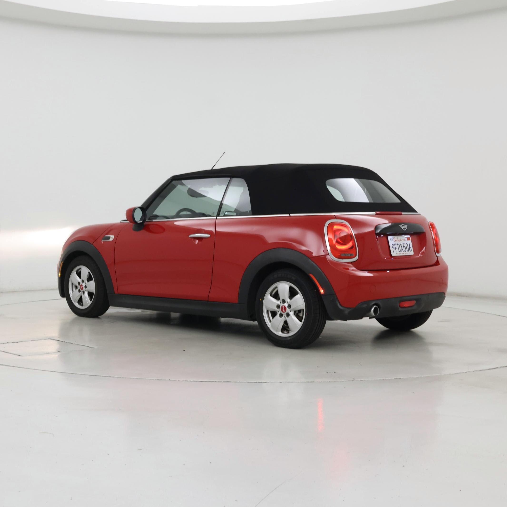 Thumbnail: 2020 MINI Cooper - 2