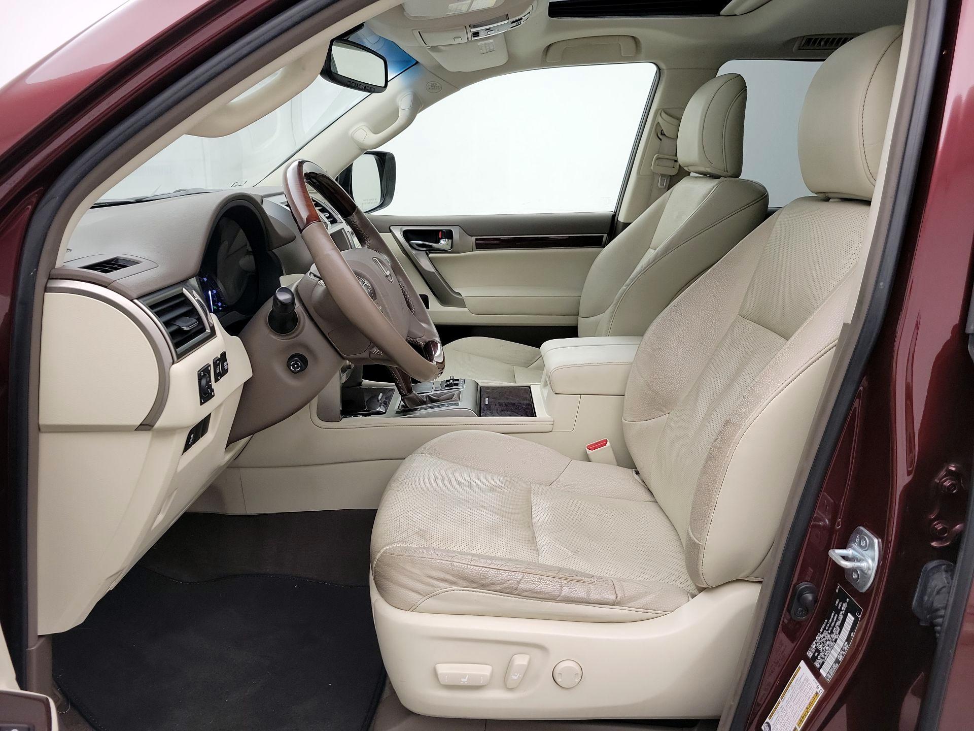 Thumbnail: 2016 Lexus GX - 11