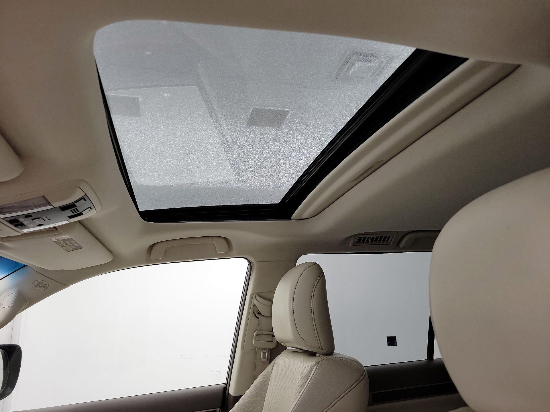 Thumbnail: 2016 Lexus GX - 20