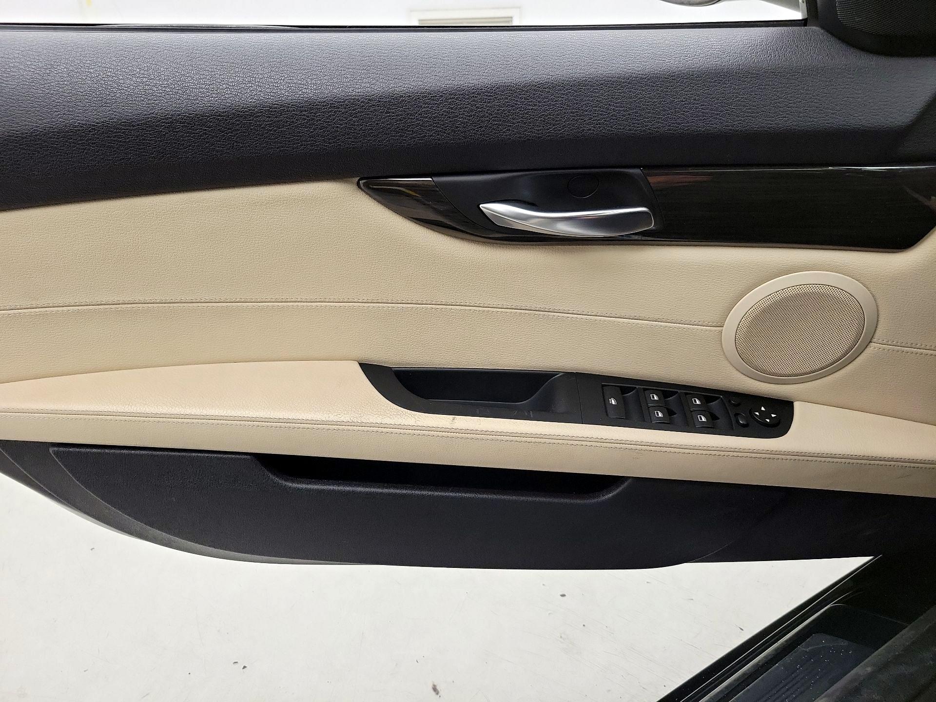 Thumbnail: 2016 BMW Z4 - 12