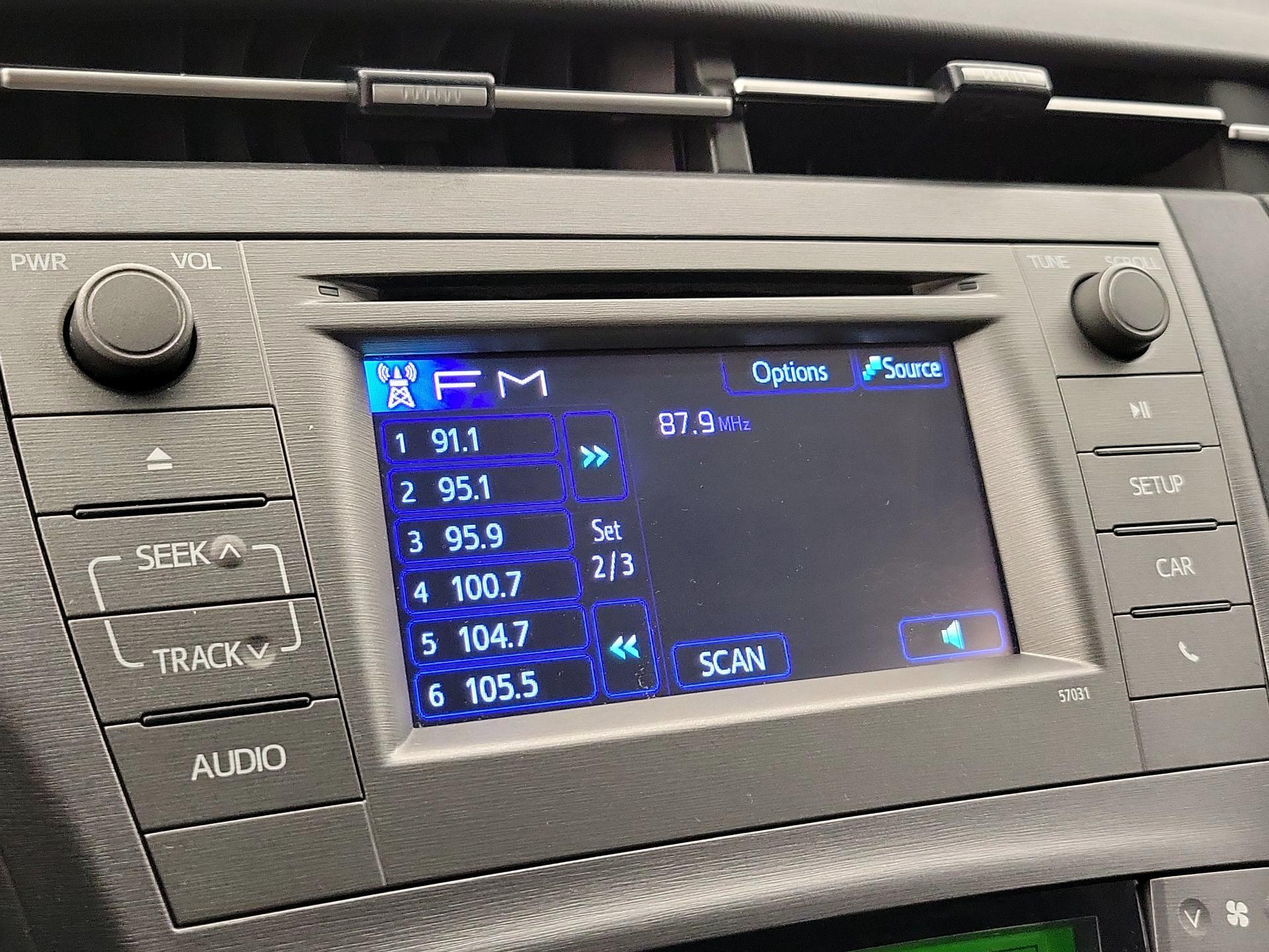 Thumbnail: 2014 Toyota Prius - 14