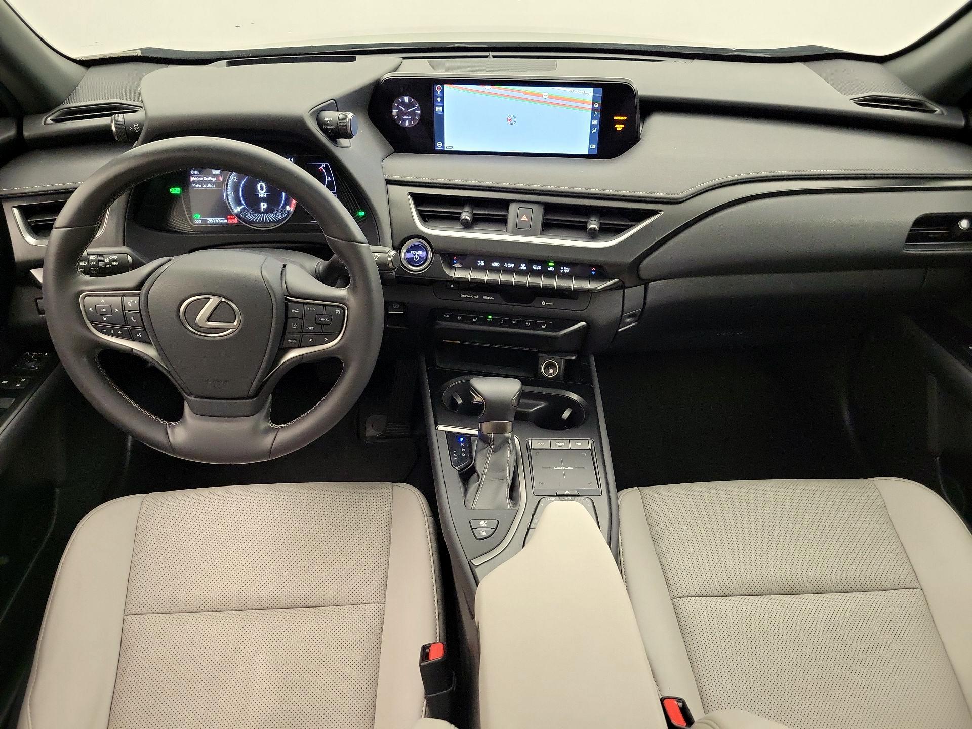 Thumbnail: 2019 Lexus UX - 9