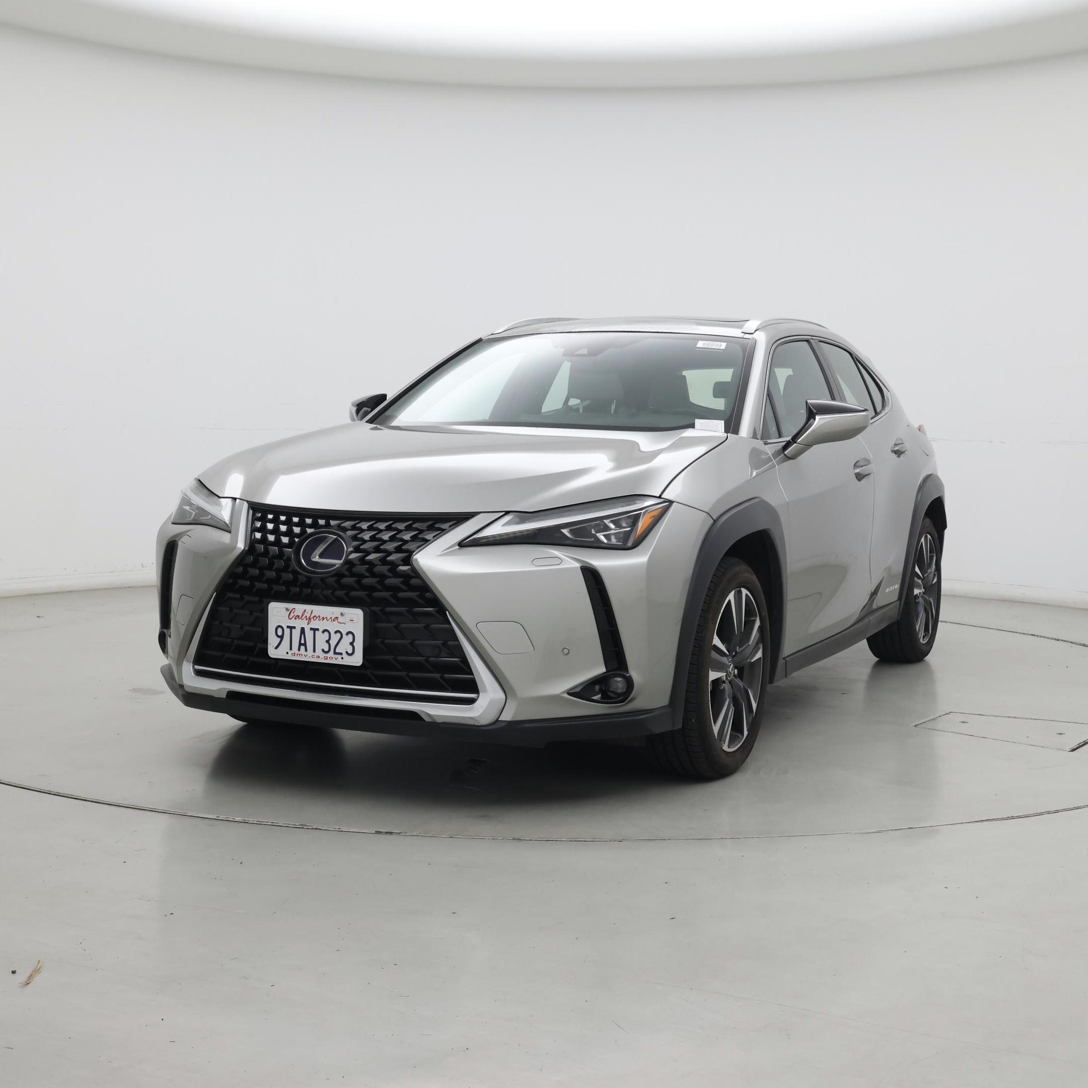 Thumbnail: 2019 Lexus UX - 4