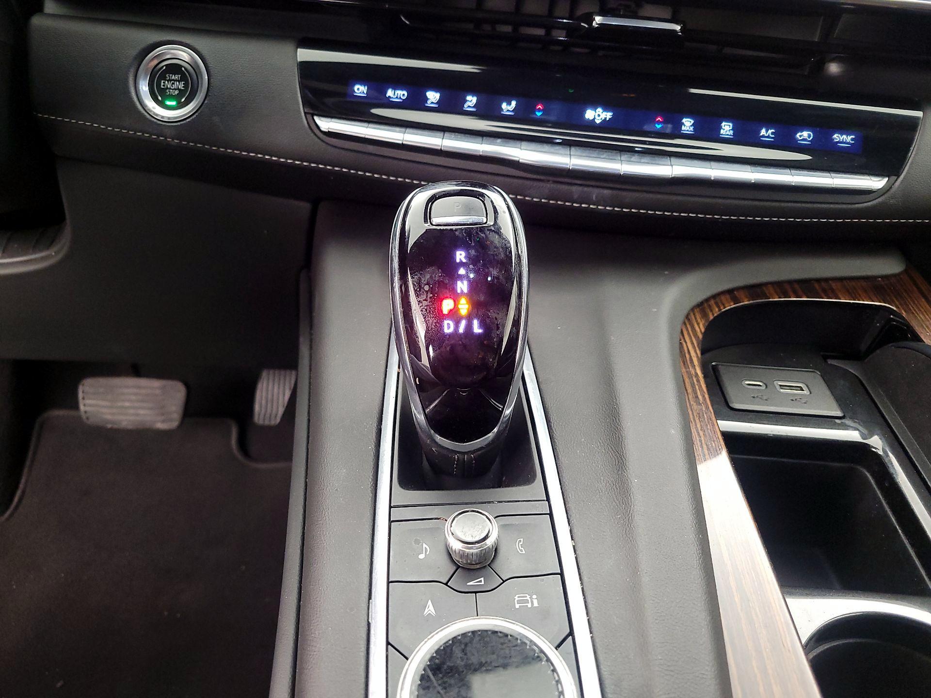 Thumbnail: 2021 Cadillac Escalade - 18